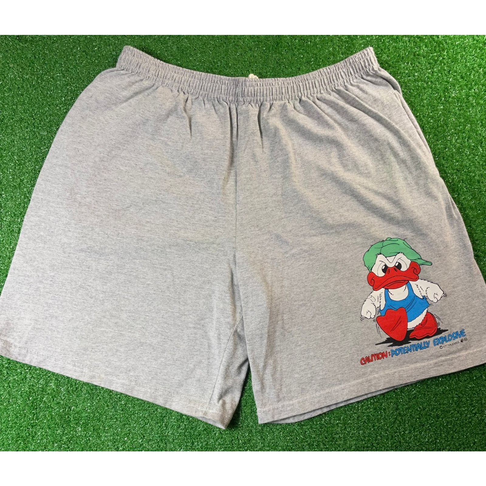 Vintage Vintage 90s Cartoon Looney Tunes Duck XL 33 Shorts USA Made Size US 32 / EU 48 - 3 Thumbnail