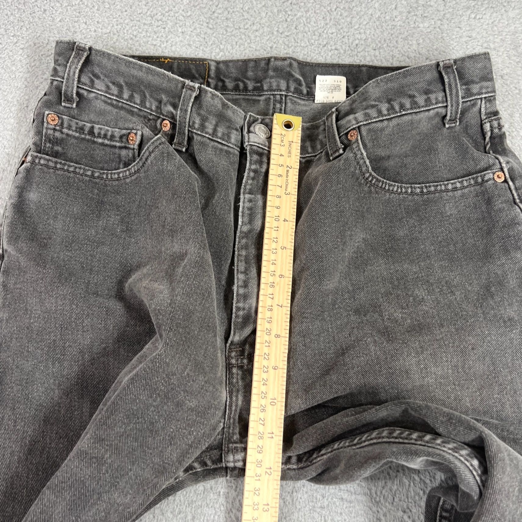 Levi's Vintage Levi's 505 Jeans Men 36x30 Regular Fit Black Distressed Denim Y2K Retro Size US 36 / EU 52 - 4 Thumbnail