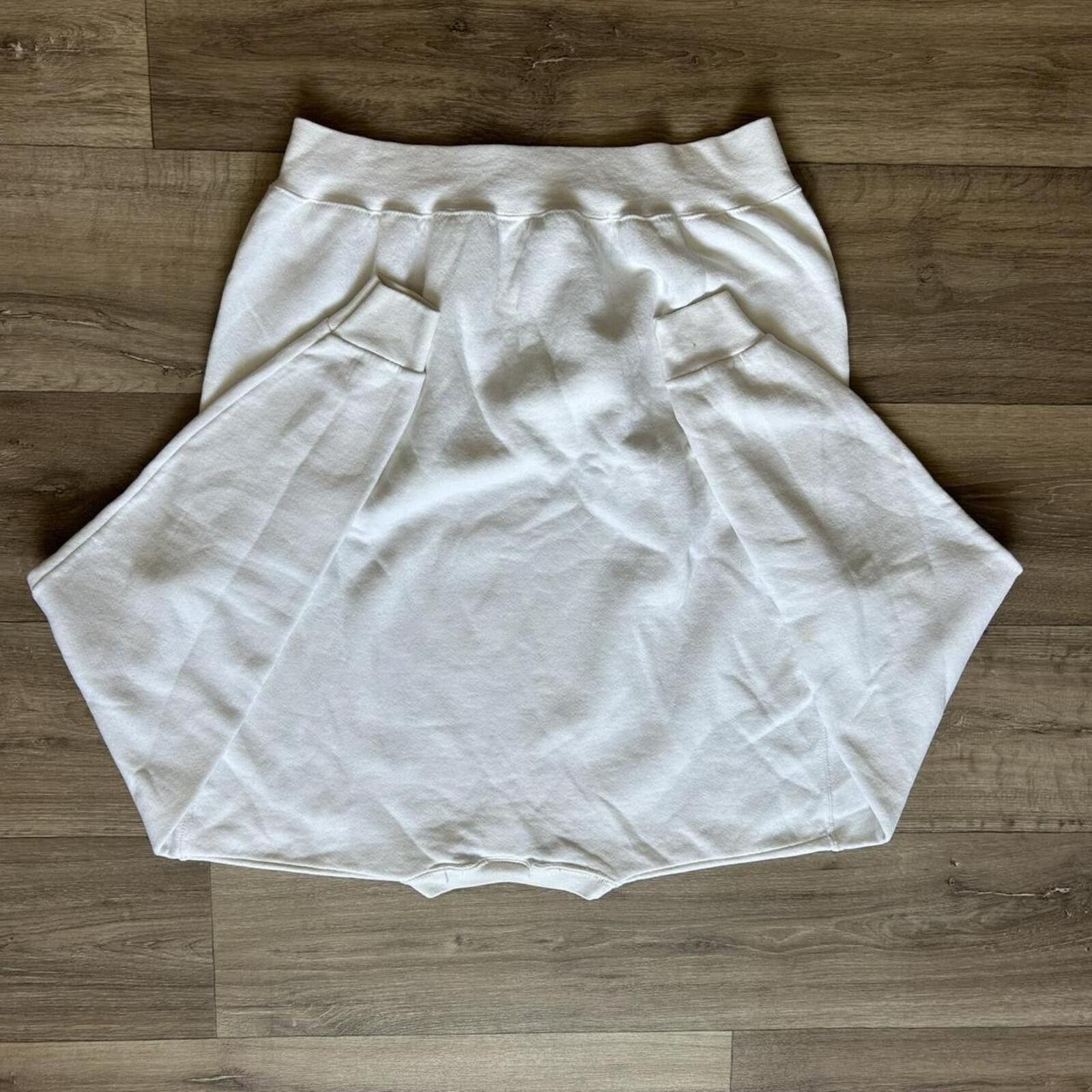 Other Vintage 90’s Universal Studios White Crewneck Sweatshirt M Size US M / EU 48-50 / 2 - 4 Thumbnail
