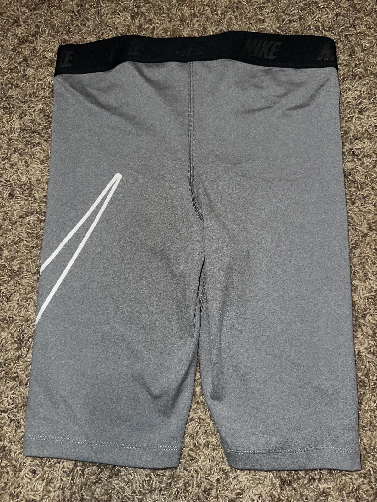 Nike Nike Pro Women’s Dri Fit Training Compression Shorts Sample Size 28" / US 6 / IT 42 - 7 Thumbnail