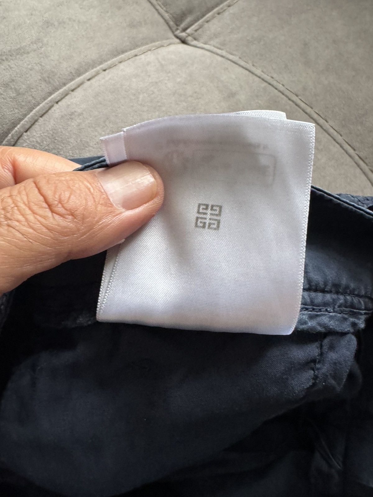 Givenchy GIVENCHY PANTS see ALL PHOTOS FOR TAPE MEASUREMENTS DESCRIPT Size US 32 / EU 48 - 15 Thumbnail