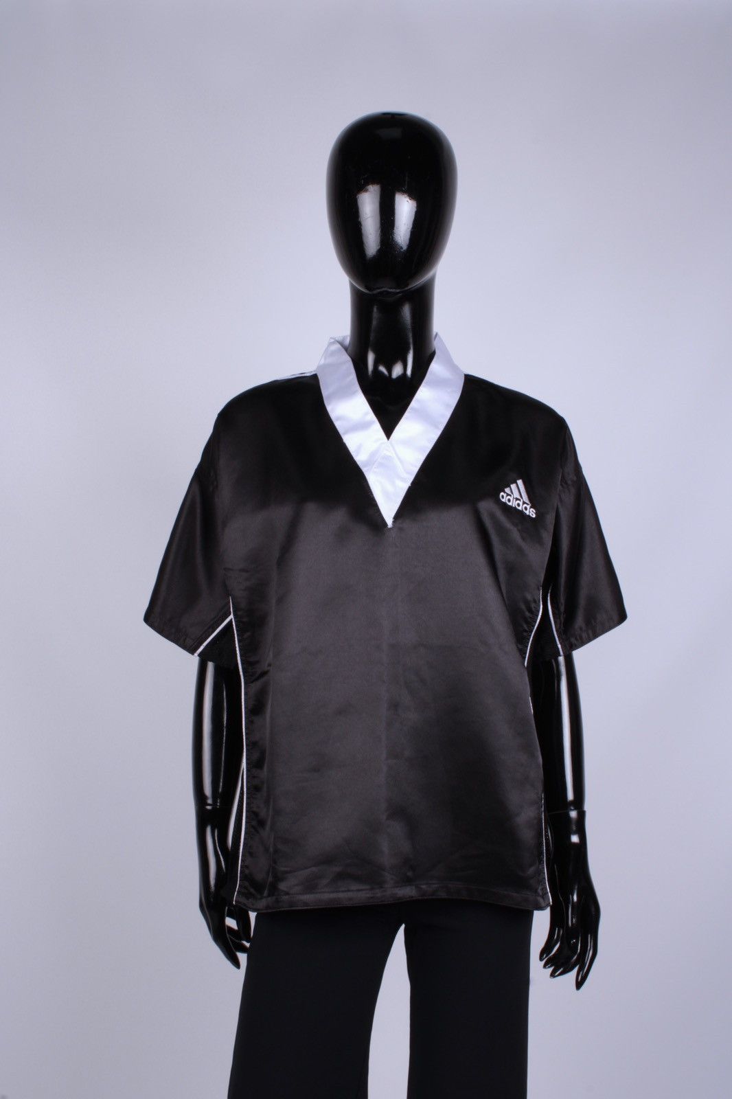 Adidas × Vintage ADIDAS Vintage Japan Style Polyester T-Shirt Jersey Karate Size M / US 6-8 / IT 42-44 - 1 Thumbnail