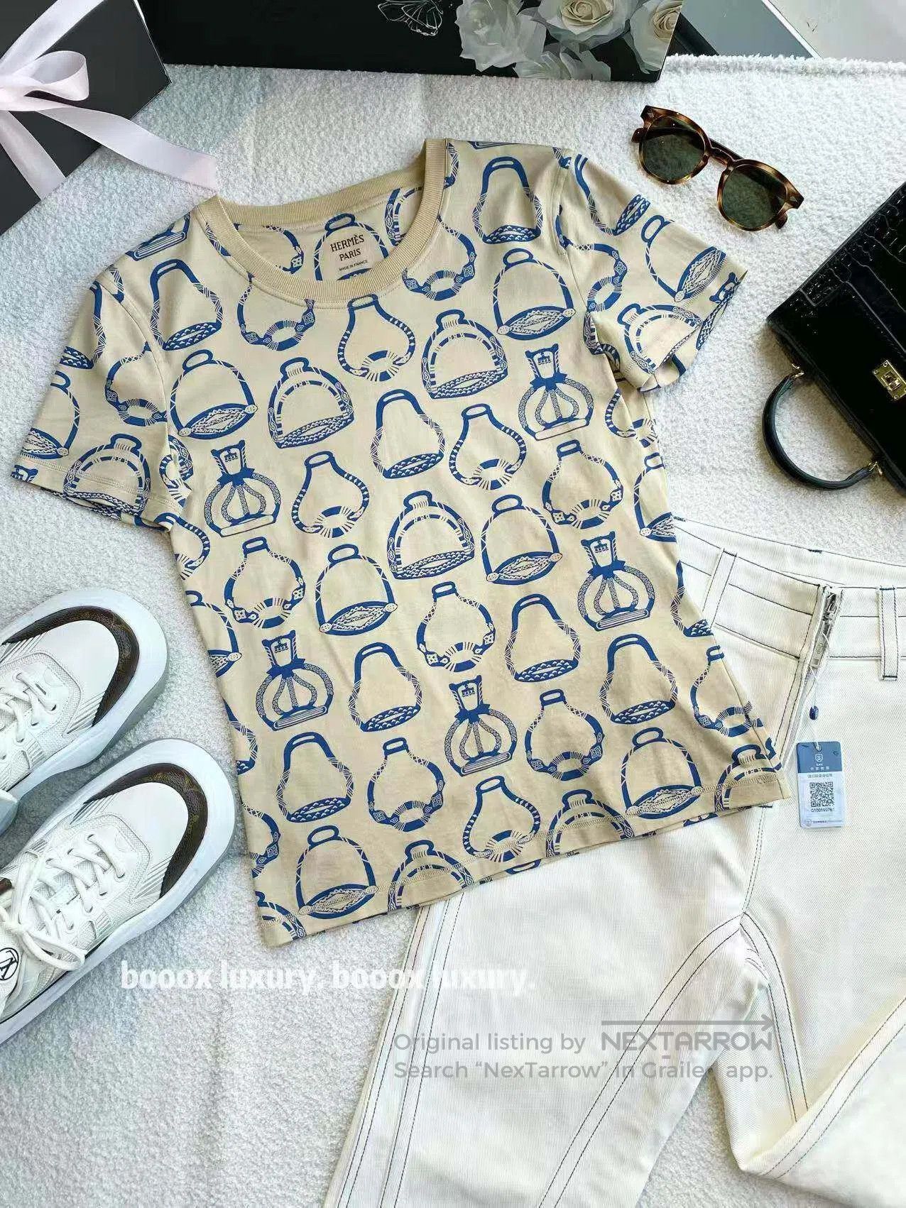 Hermes Hermes The pattern is full of embroidered T-shirts with sh Size XXS / US 00 / IT 34 - 1 Thumbnail
