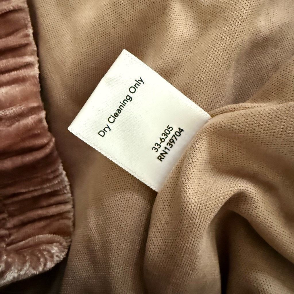 Anthropologie NWOT Anthropologie Tina + Jo Josephine Velvet Taper Trousers Size 28" / US 6 / IT 42 - 8 Thumbnail