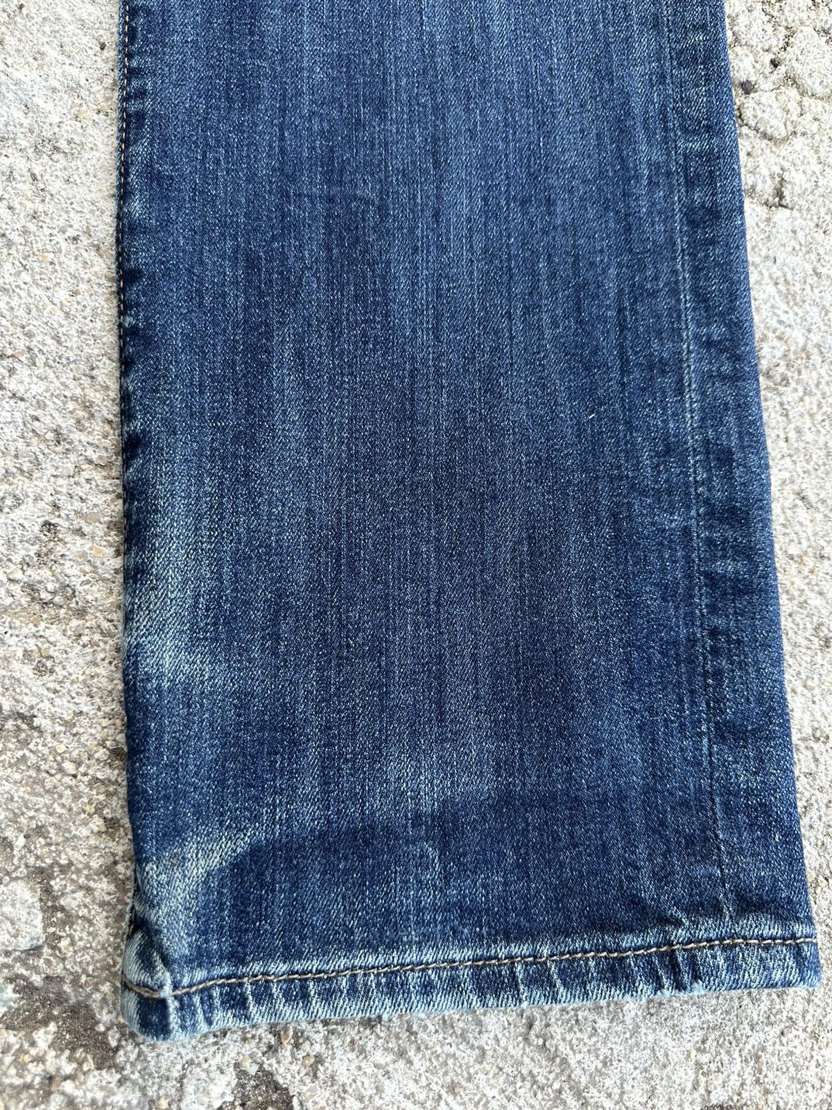Abercrombie & Fitch Abercrombie & Fitch Japan Indigo Denim Distressed Jeans W32 Size US 32 / EU 48 - 6 Thumbnail