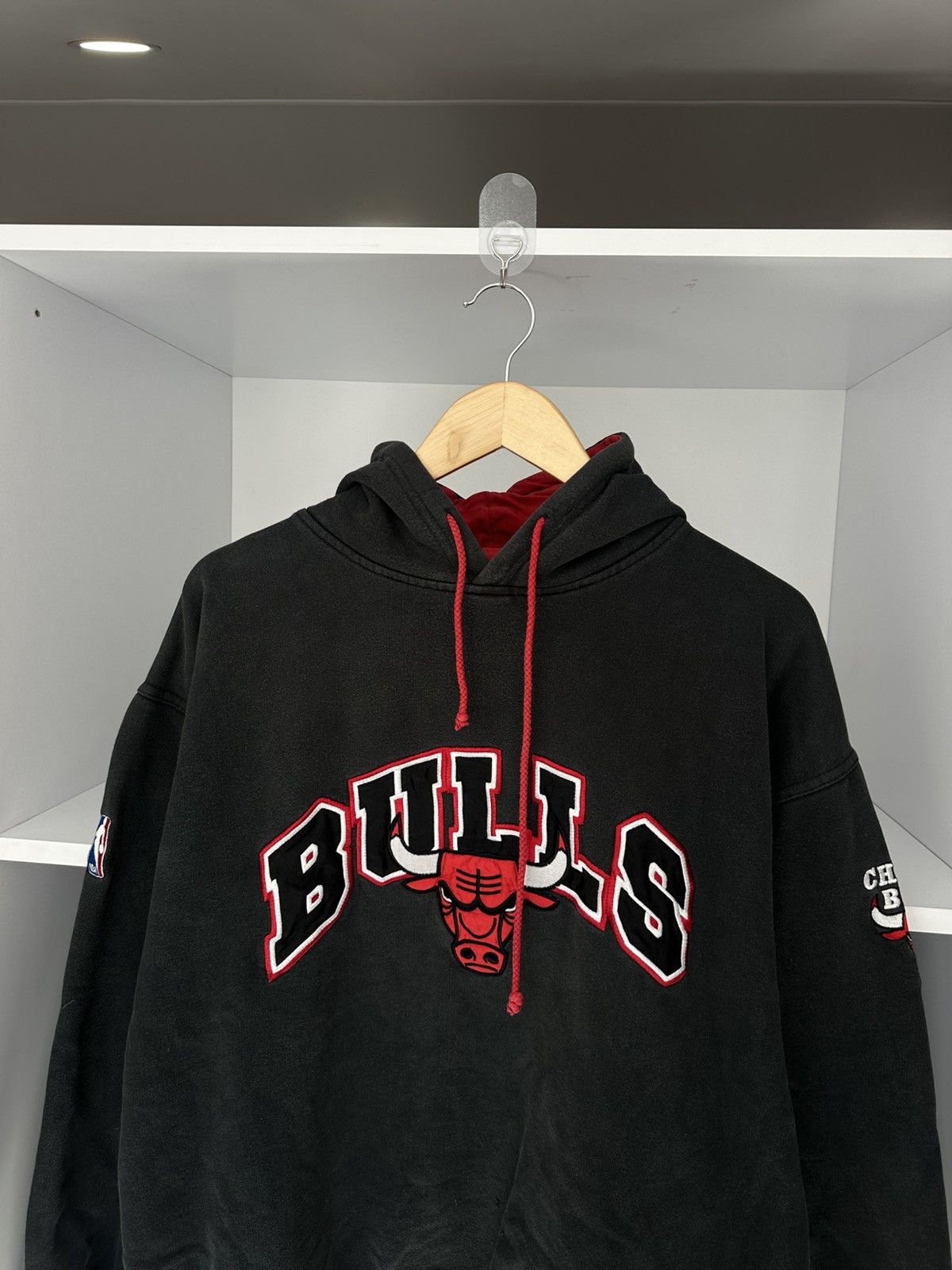 Starter Vintage Starter Chicago Bulls NBA Basketball Hoodie Sz XL Size US XL / EU 56 / 4 - 2 Thumbnail