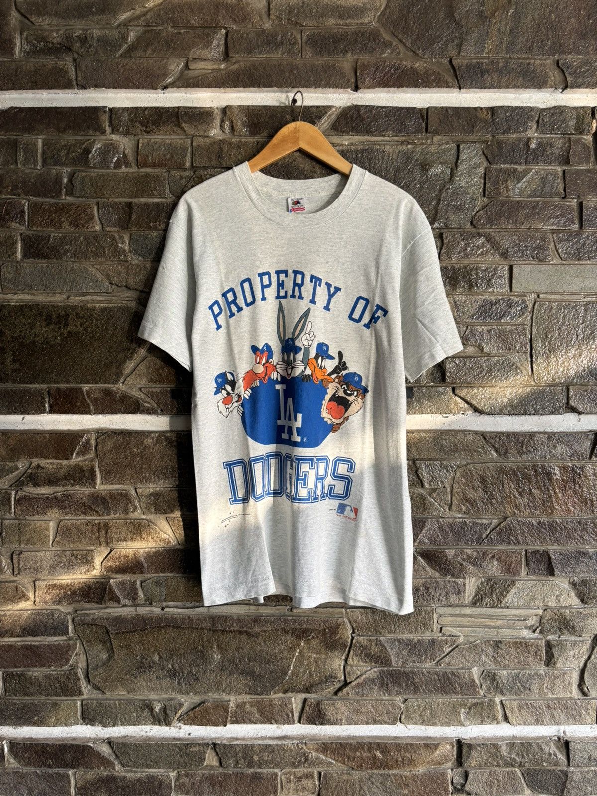 MLB Vintage Dodgers 1991 MLB x Warner Bros Size US XL / EU 56 / 4 - 1 Thumbnail