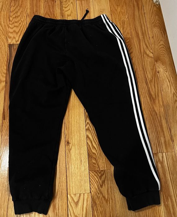 Adidas baggy sweatpants hot sale