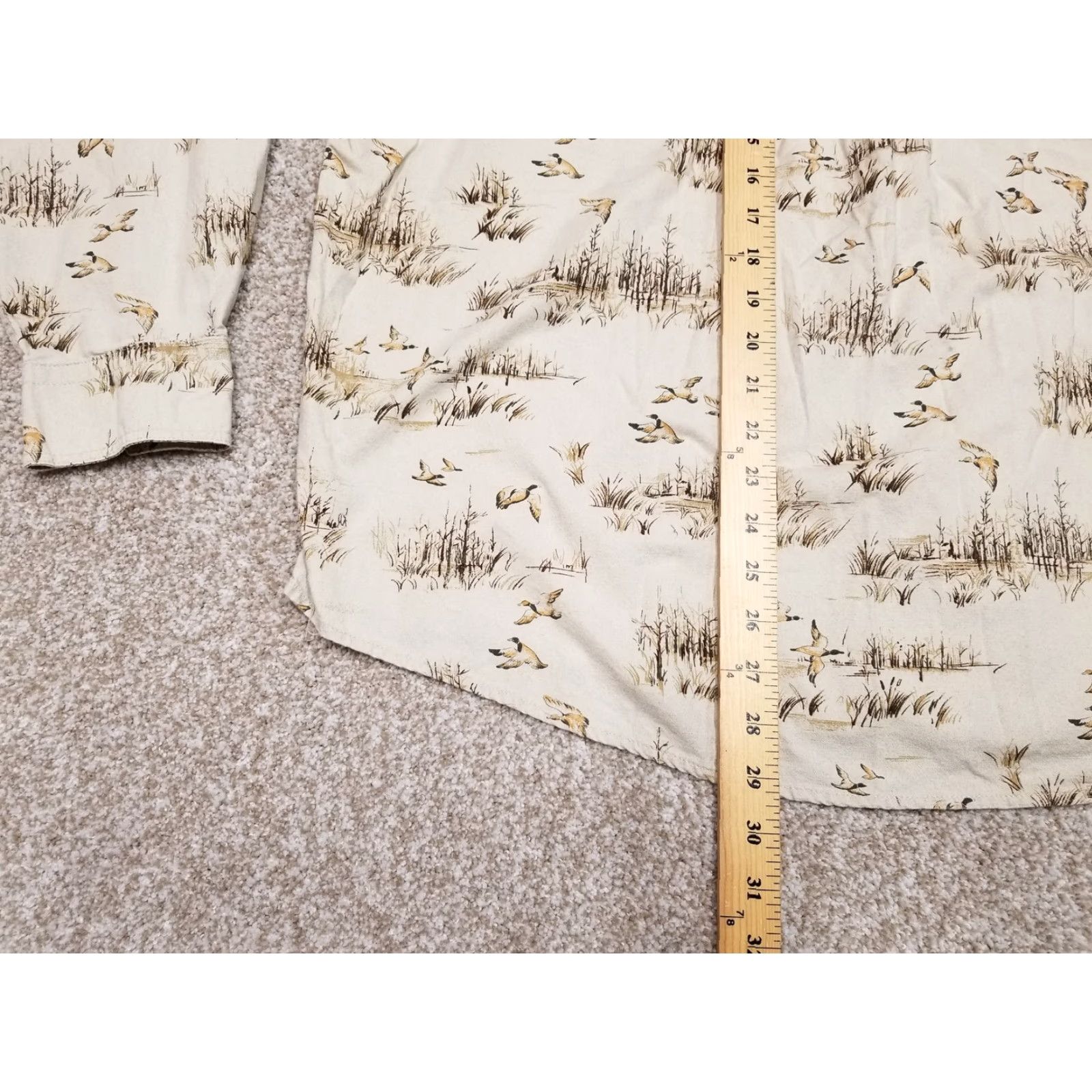 Vintage Woolrich Shirt Mens XL Beige Birch Ducks Hunting Casual Outdoor Cotton Shirt Men XL Beige Ducks Hunting Casual Outdoor Cotton Size US XL / EU 56 / 4 - 7 Thumbnail