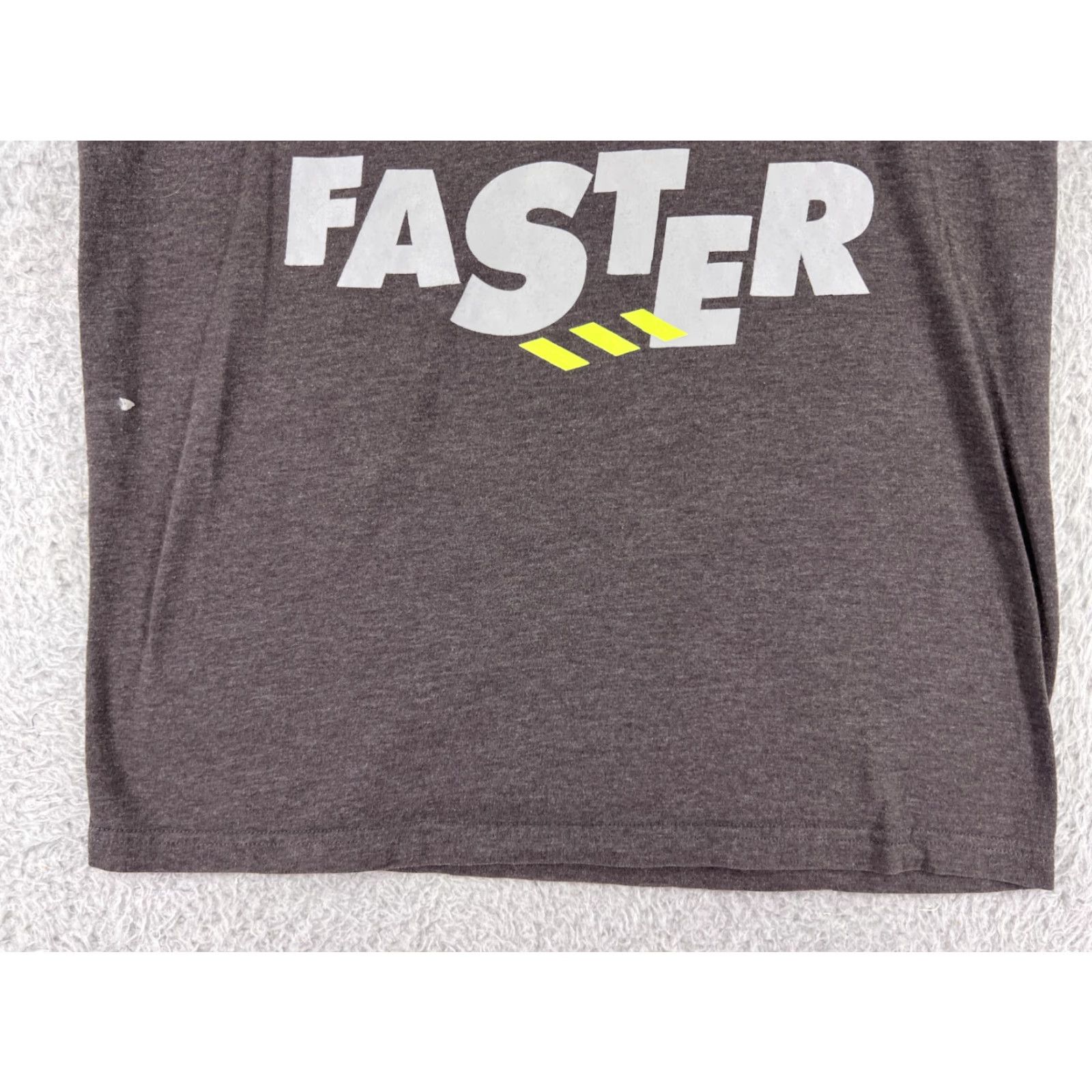 Nike Nike Dri-Fit Shirt Men’s Small Gray Short Sleeve Crew Neck Logo Athletic Cotton Blend Nike Swoosh 90s Sports Active Mens Small Gray Size US S / EU 44-46 / 1 - 7 Thumbnail