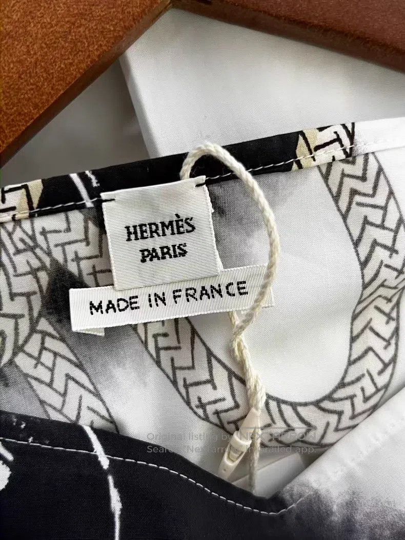 Hermes Hermes White Back Metal Buckle Shirt Size XS / US 0-2 / IT 36-38 - 3 Thumbnail