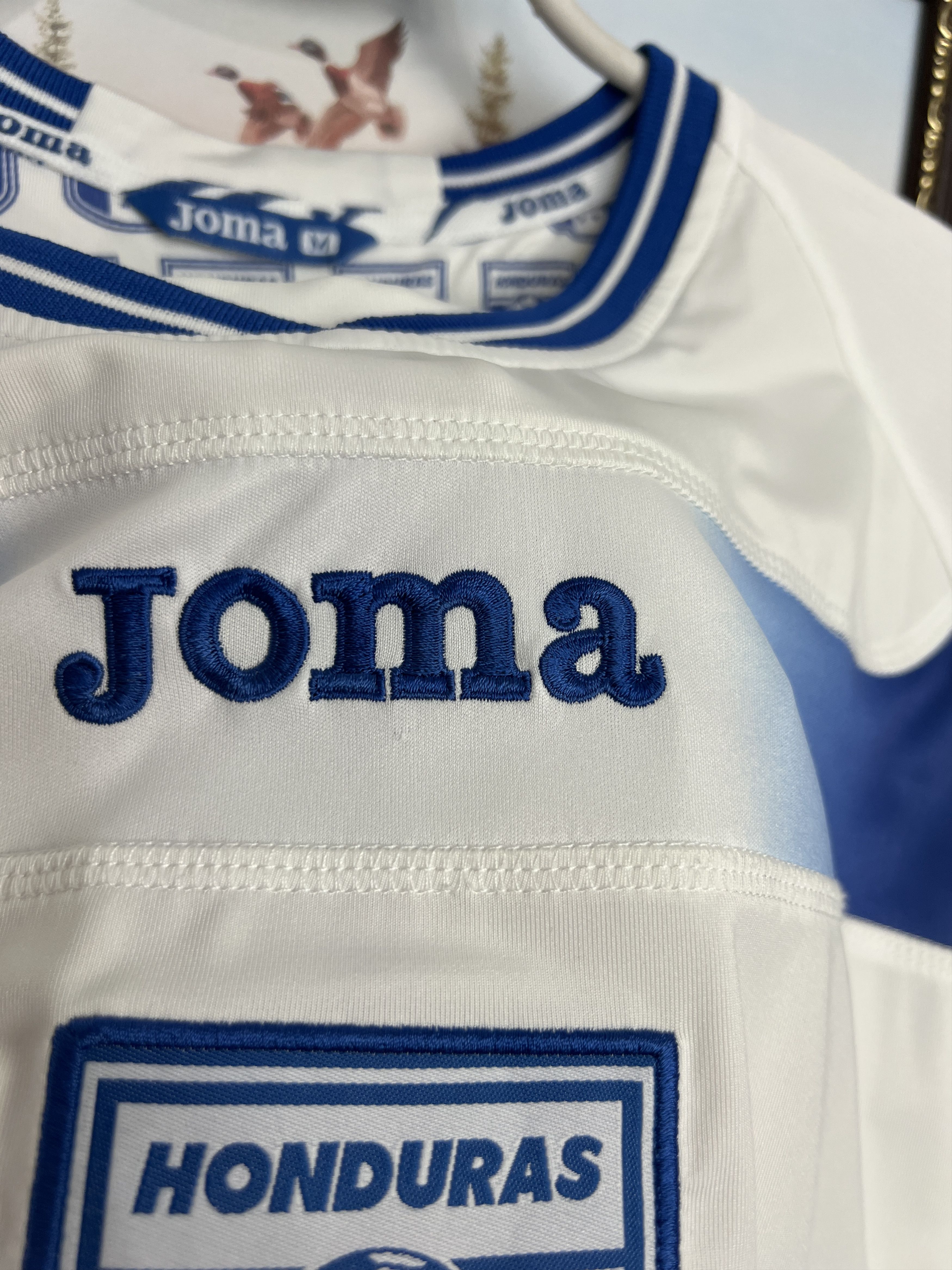 Joma Honduras Home football shirt 2010 Soccer Joma Jersey Trikot Size US M / EU 48-50 / 2 - 8 Thumbnail