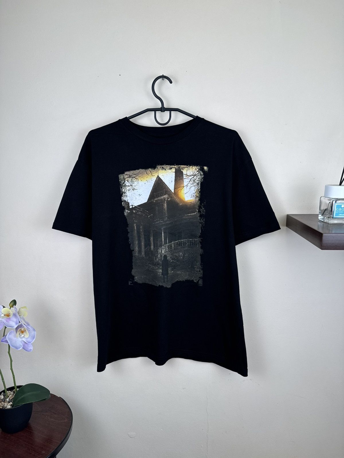 Other Resident Evil 7 Biohazard Capcom Game T Shirt Xbox Apple XL Size US XL / EU 56 / 4 - 1 Thumbnail