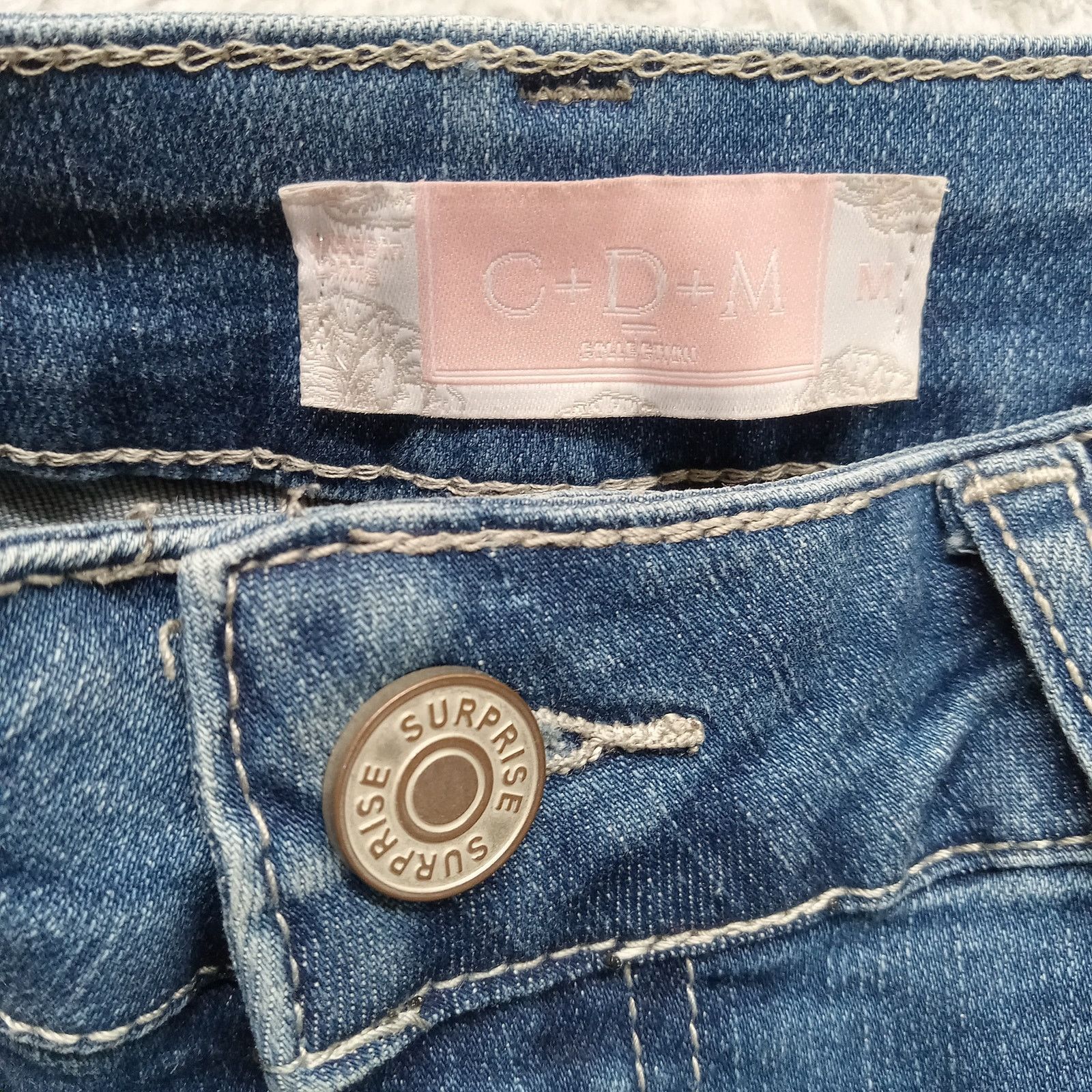 & Other Stories C+D+M Jean Shorts Womens M Distressed Blue Denim Cuffs Size 30" / US 8 / IT 44 - 3 Thumbnail