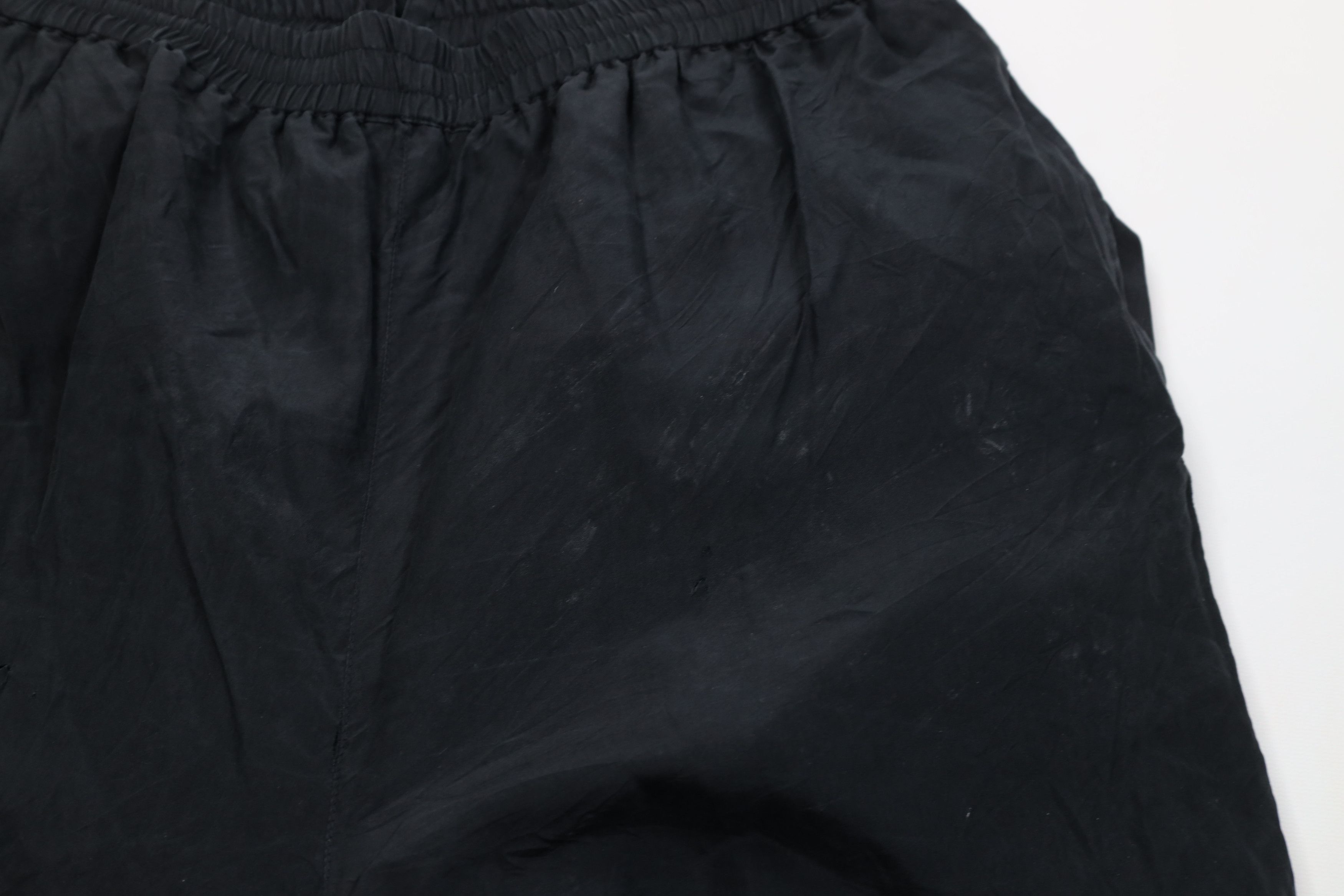 Vintage AS IS Vintage 90s Streetwear Lightweight Silk Pants Black Size 32" / US 10 / IT 46 - 8 Thumbnail