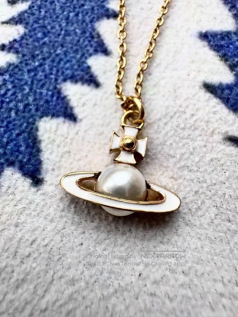 Vivienne Westwood Vivienne Westwood Vintage flat white enamel pearl Saturn n Size ONE SIZE - 1 Thumbnail