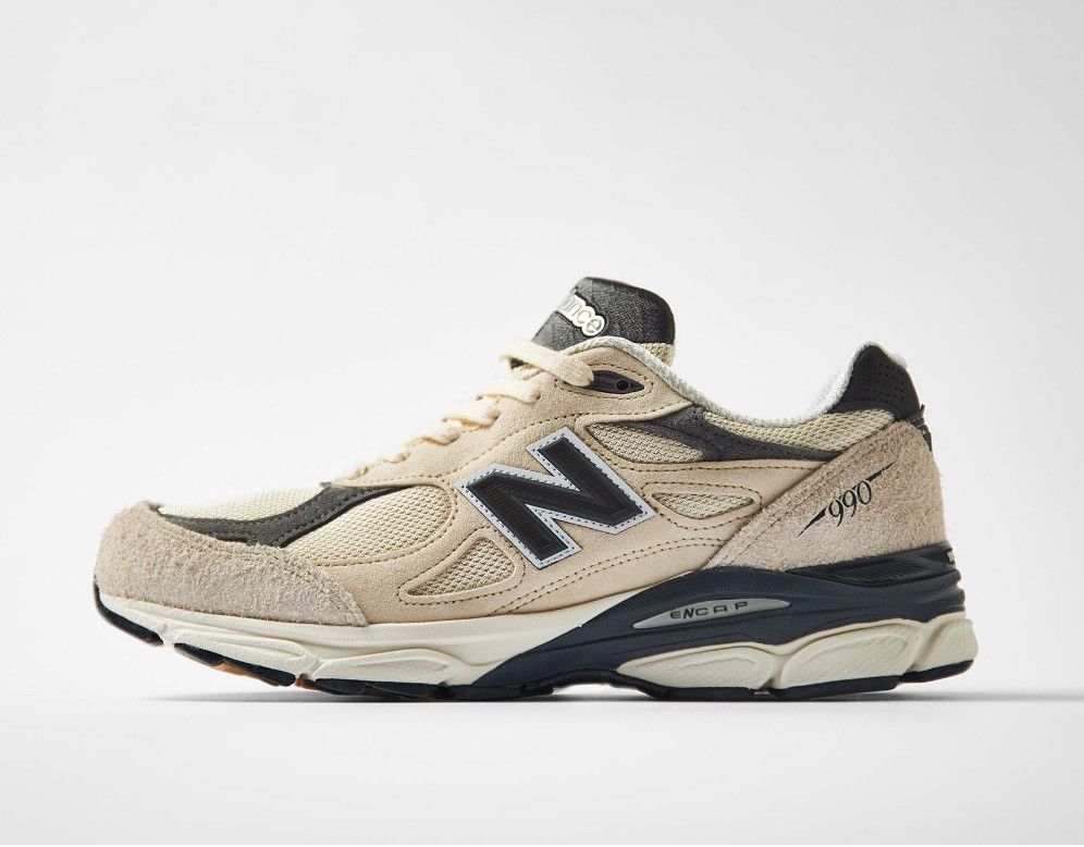 New Balance New Balance 990v3 Made in Usa Teddy Santis Moonbeam Size US 10.5 / EU 43-44 - 2 Thumbnail