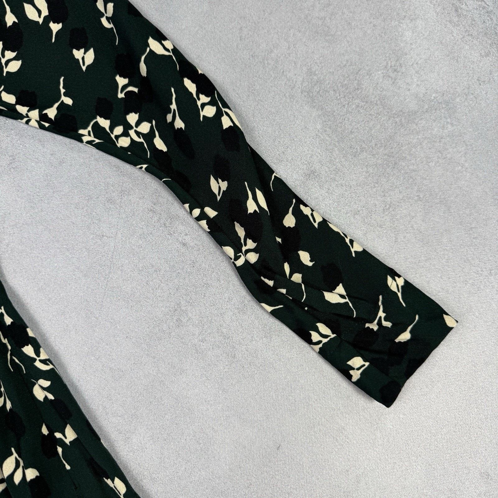 Marni Marni Green White Print Viscose Top Blouse Size 40 Size S / US 4 / IT 40 - 7 Thumbnail