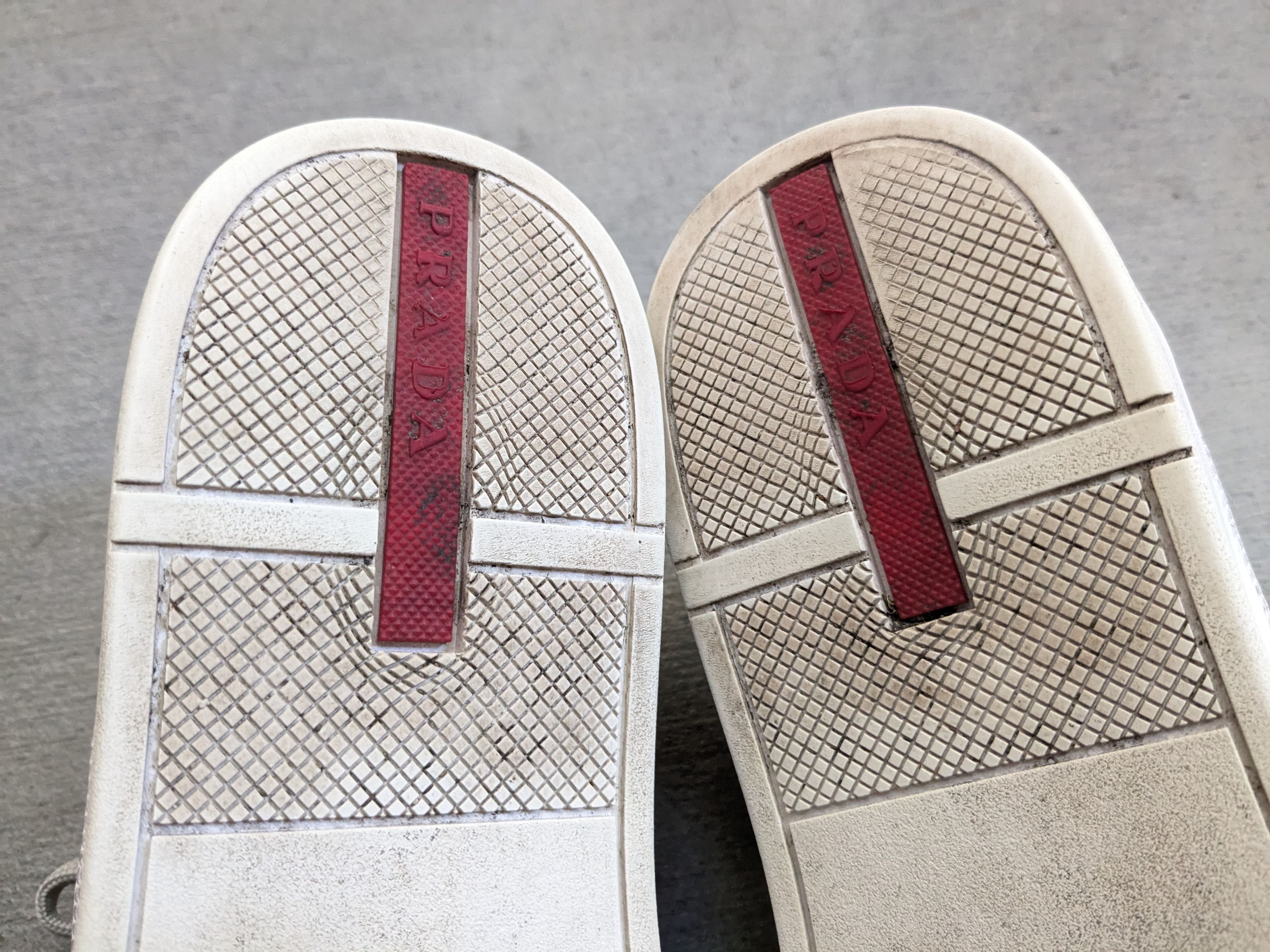Prada Prada America's Cup White Patent Leather 8 Low Silver Red Size US 8 / EU 41 - 22 Thumbnail