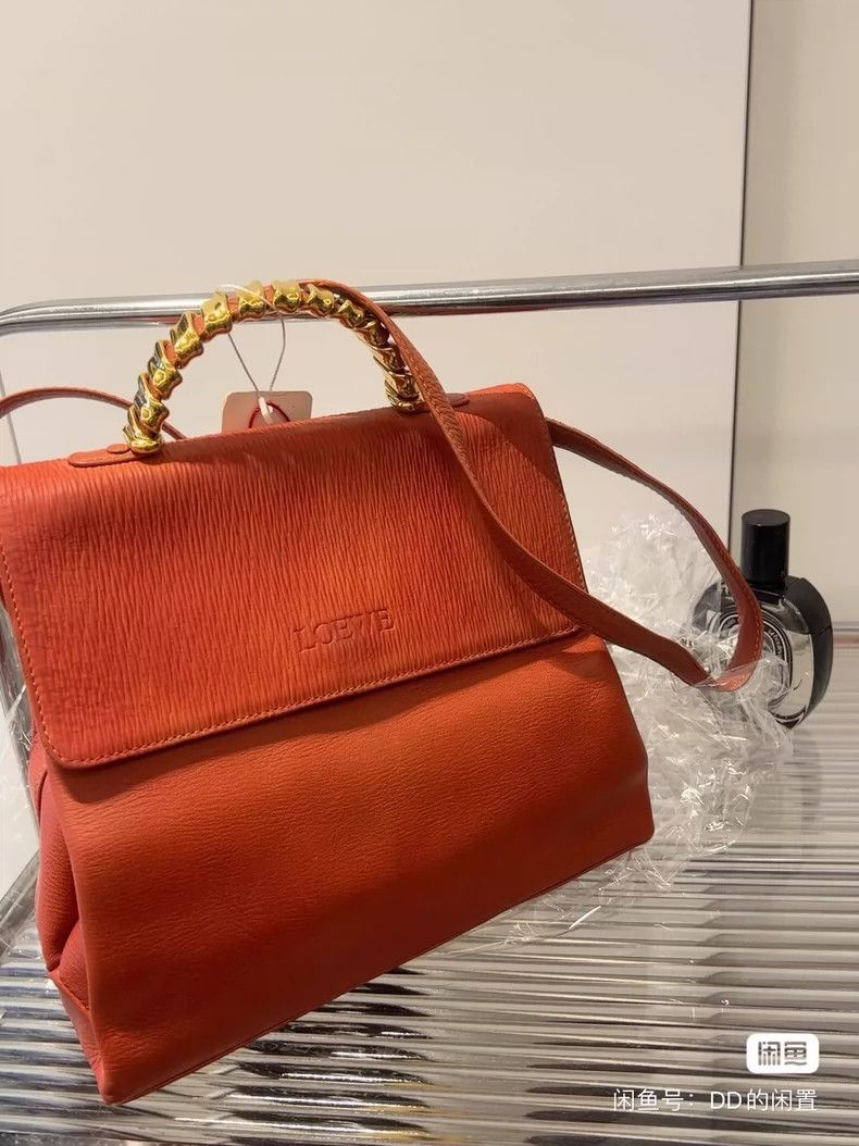 Loewe loewe Small orange snake bone tote 2503-Nextarrow Size ONE SIZE - 1 Thumbnail