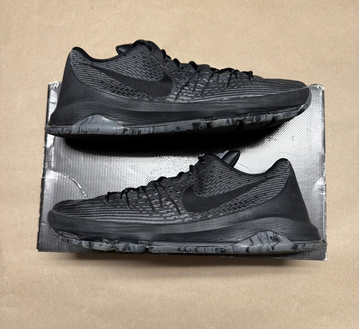 Nike Nike KD 8 Blackout Kevin Durant Men’s size 14 basketball! Size US 14 / EU 47 - 1 Thumbnail