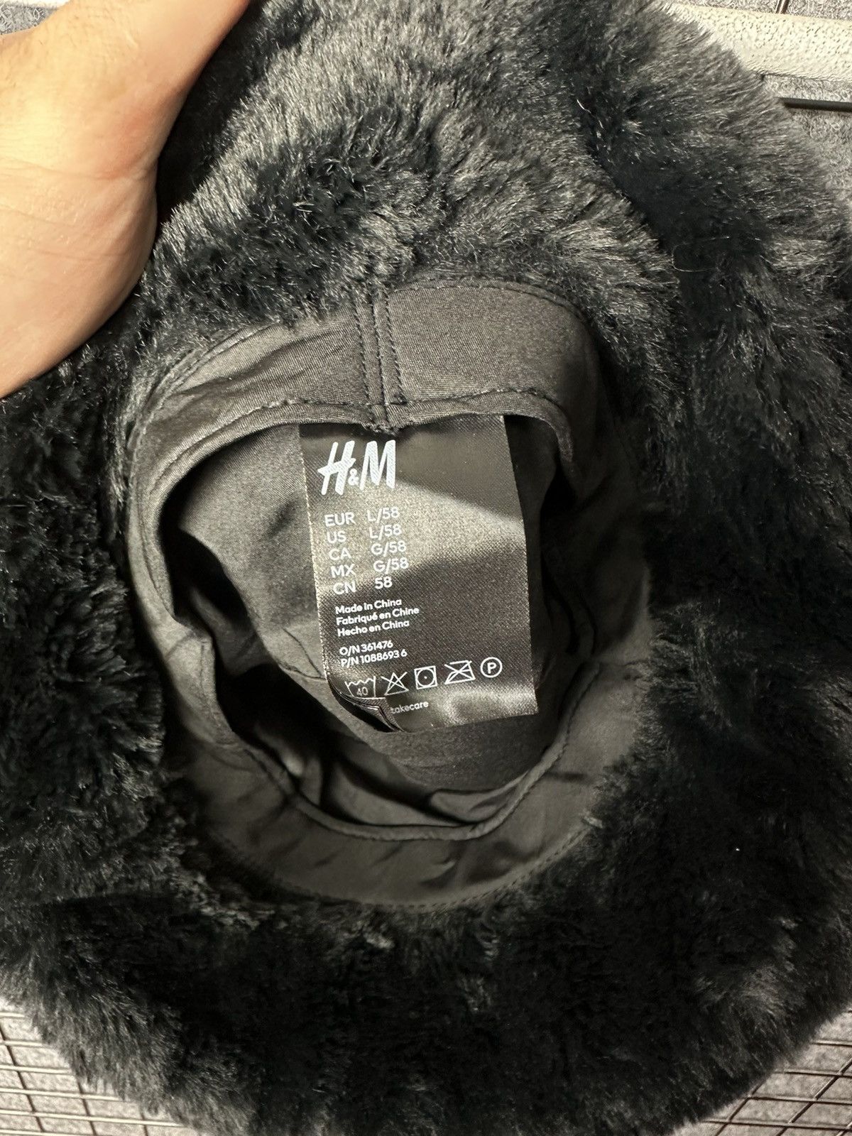 H&M Streetwear 90s Y2K Style Faux Fur Bucket Hat Size L Size ONE SIZE - 5 Thumbnail