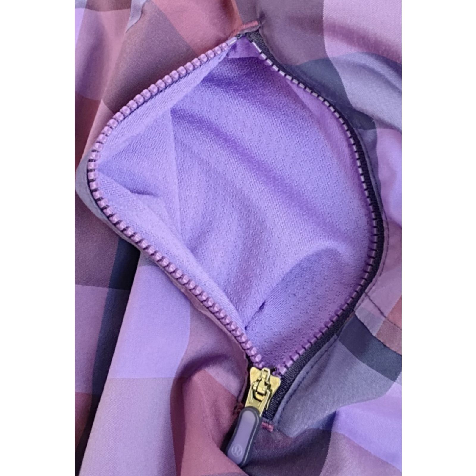 Lululemon Lululemon Light Weight Jacket Women's S Purple/Pink Plaid Size S / US 4 / IT 40 - 12 Thumbnail