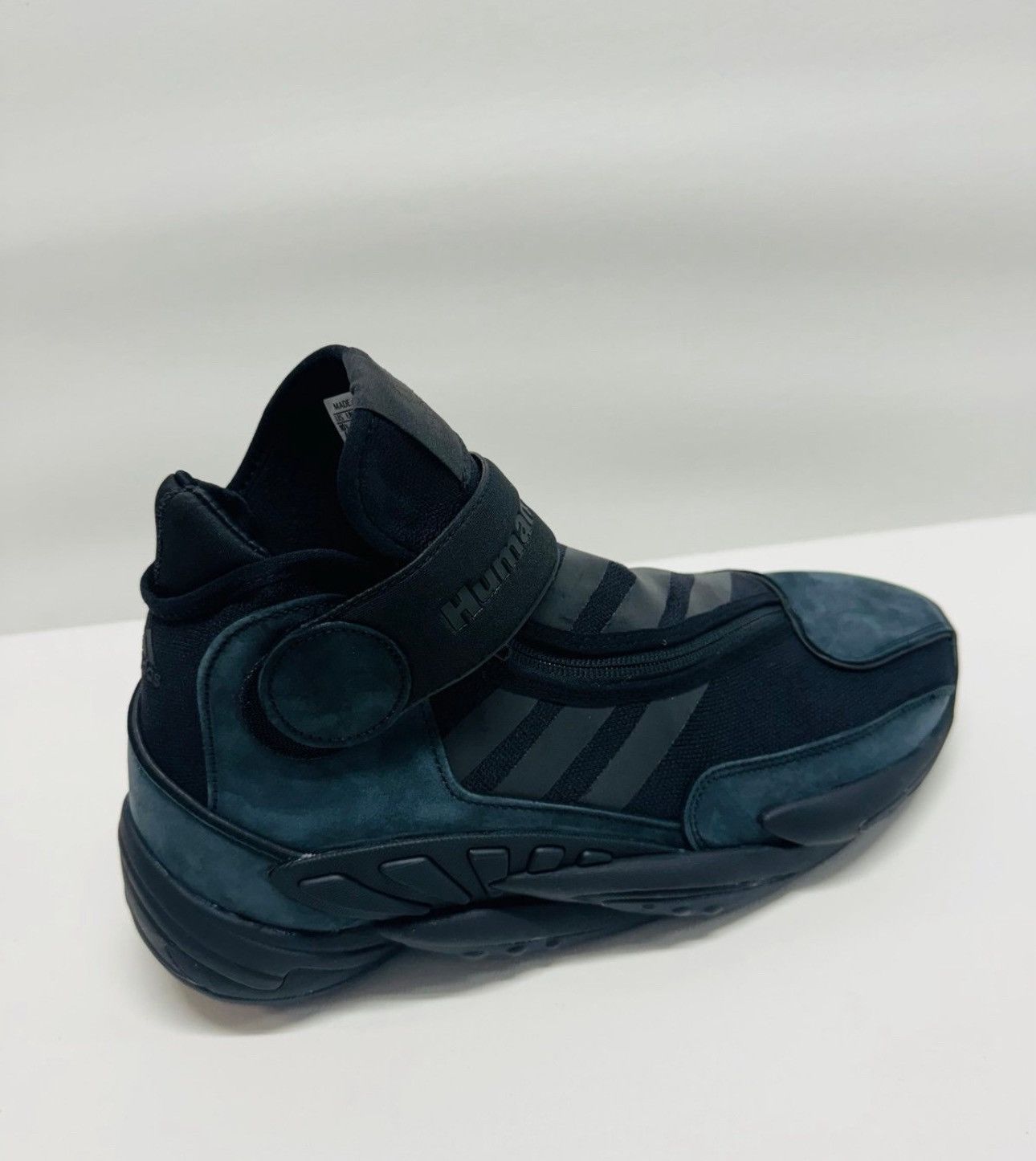 Adidas Adidas Pharrell x Human Race Crazy BYW Size US 10.5 / EU 43-44 - 2 Thumbnail