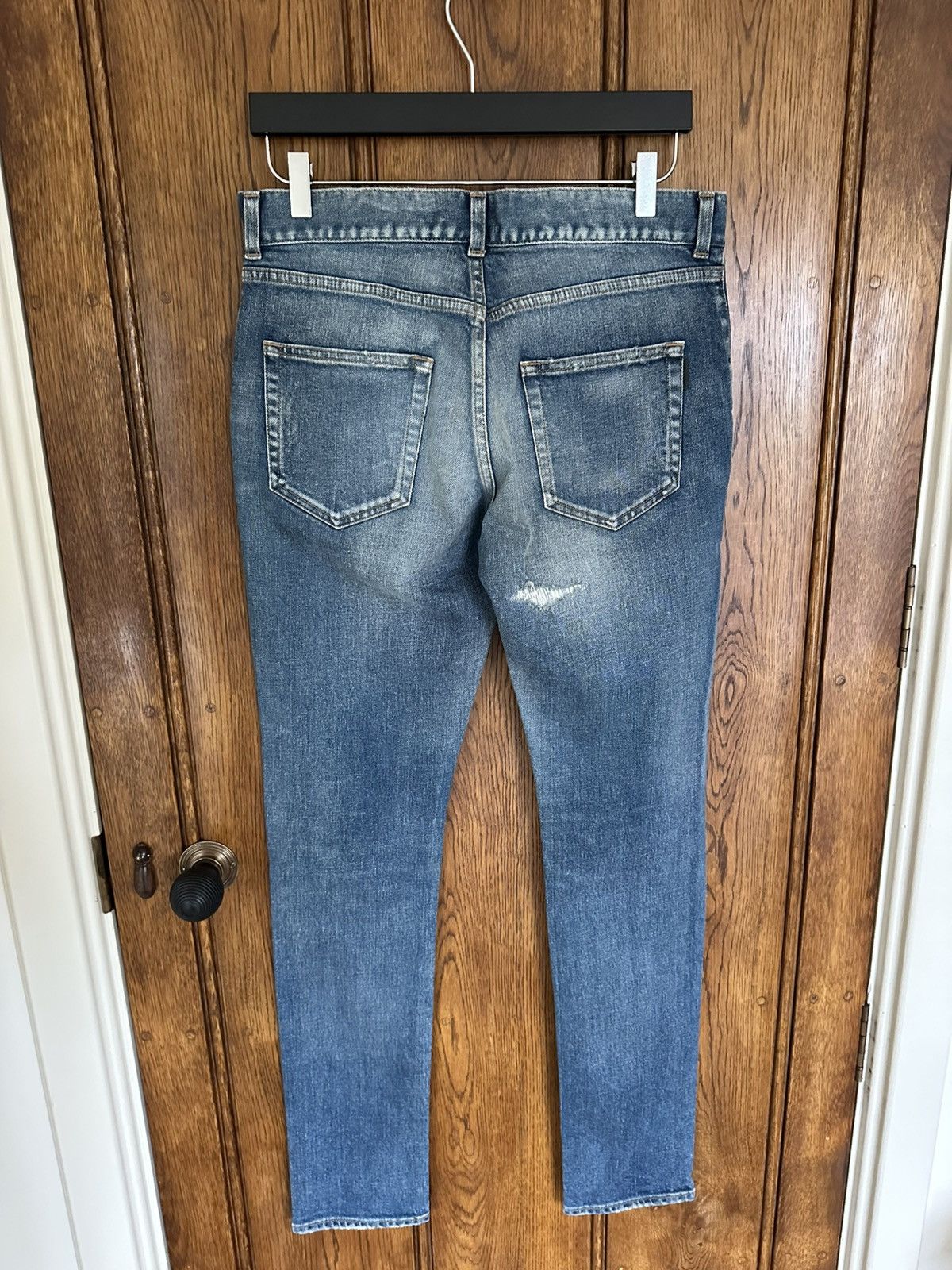 Saint Laurent Paris FW19 Saint Laurent distressed ripped jeans BNWT 30 D02 Size US 30 / EU 46 - 14 Thumbnail