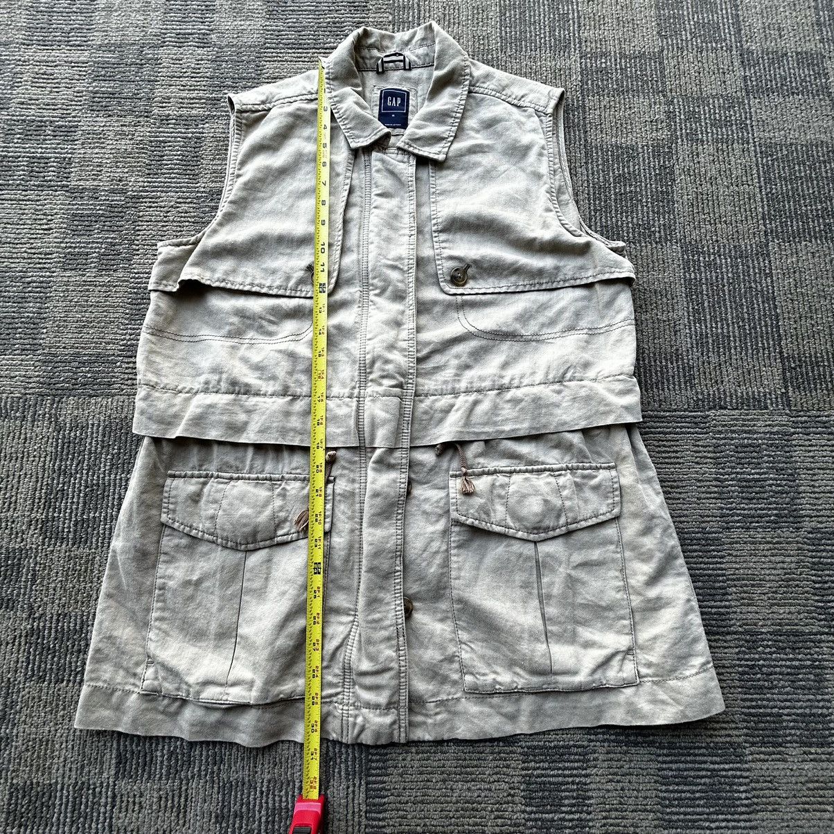 Gap GAP Vtg Y2K Khaki Utility Outdoors Full-Zip Vest Size US XL / EU 56 / 4 - 3 Thumbnail