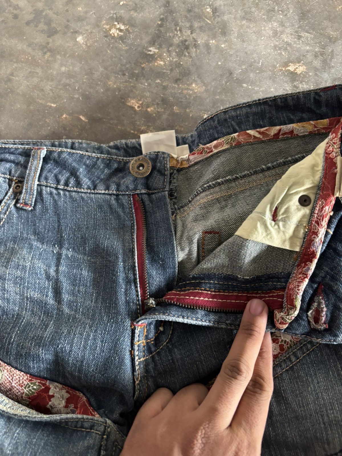 Hysteric Glamour × If Six Was Nine × Le Grande Bleu (L.G.B.) VTG GUMU JAPANESE DENIM SUKAJAN PANELLED Size US 33 - 4 Thumbnail