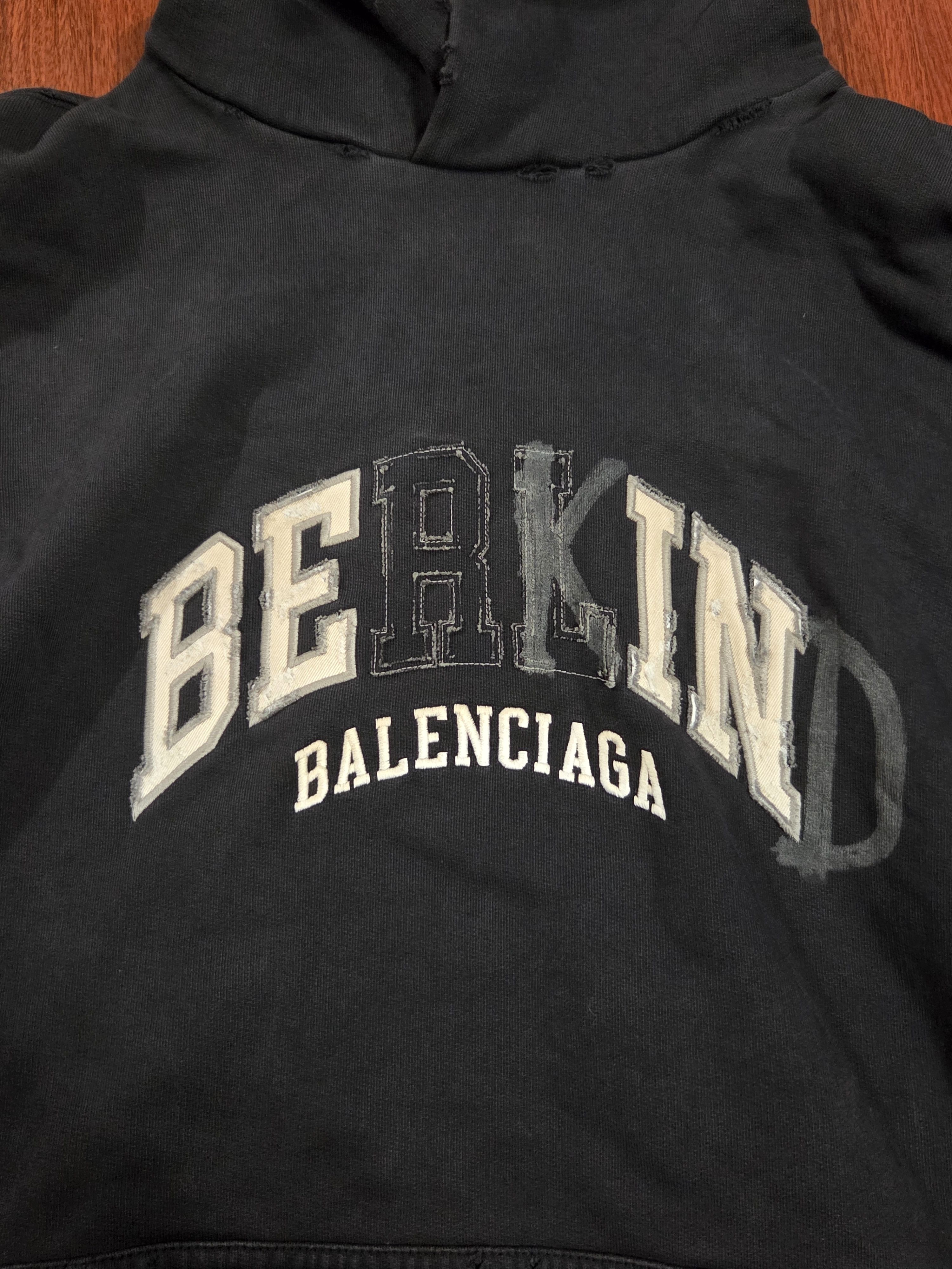 Balenciaga FW23 Be Kind Oversized Hoodie Washed Black Size US L / EU 52-54 / 3 - 3 Thumbnail