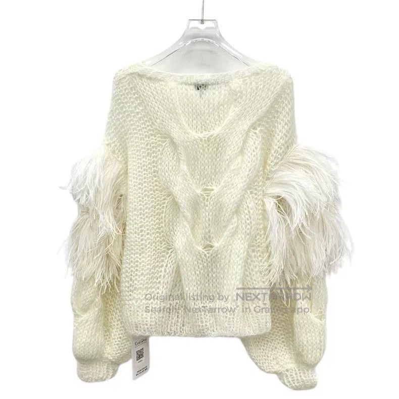 Loewe Loewe Off-white Mohair Round Neck Feather Sleeve Knit Swea Size S / US 4 / IT 40 - 2 Thumbnail