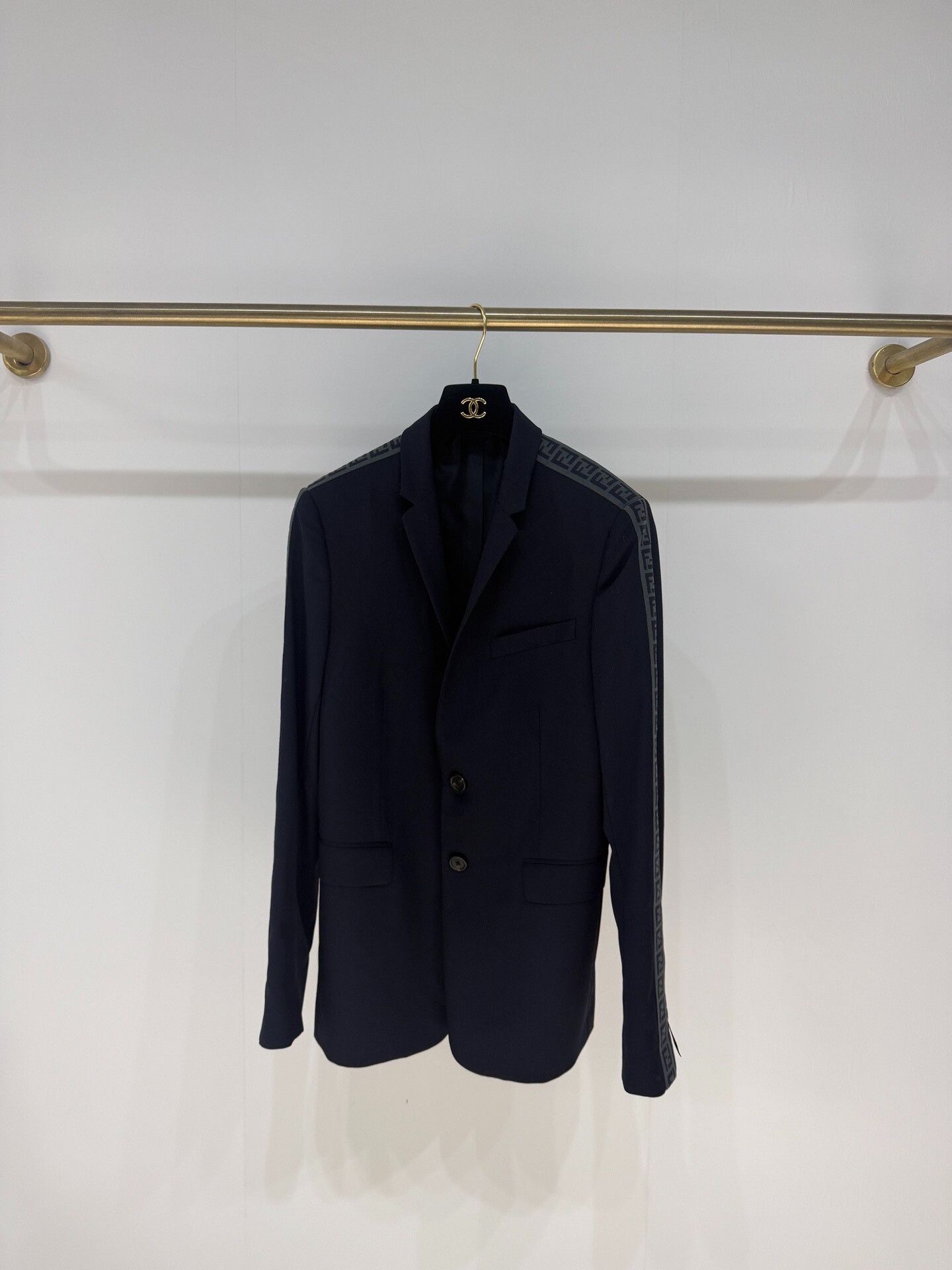 Fendi Fendi FF Sleeved Badge Suit Jacket Size US S / EU 44-46 / 1 - 1 Thumbnail