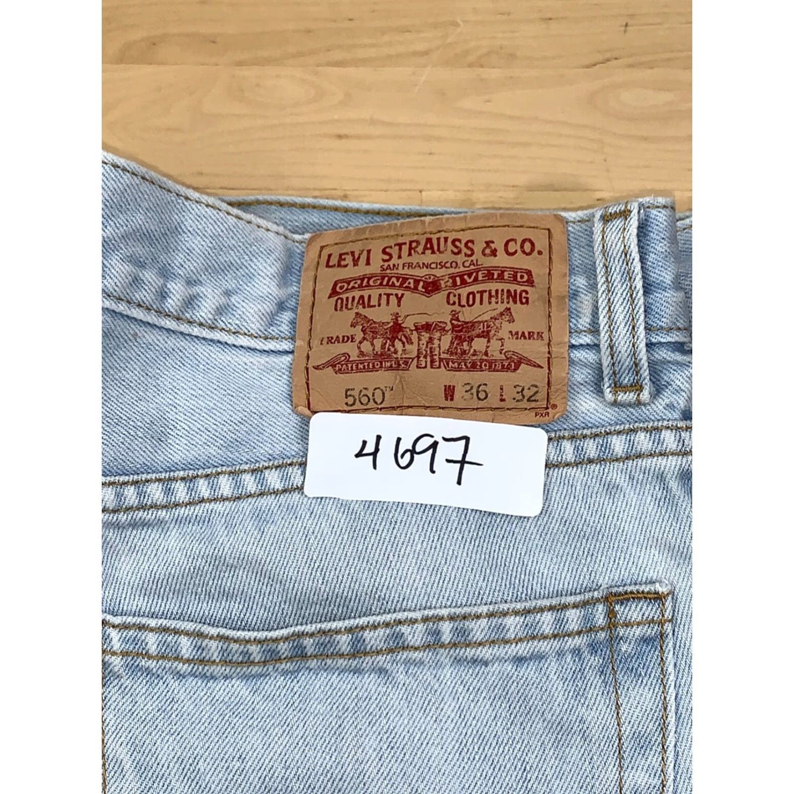 Levi's Levis 560 Mens Comfort Fit 36x28 Denim Jeans Loose Distress #4697 Size US 36 / EU 52 - 5 Thumbnail