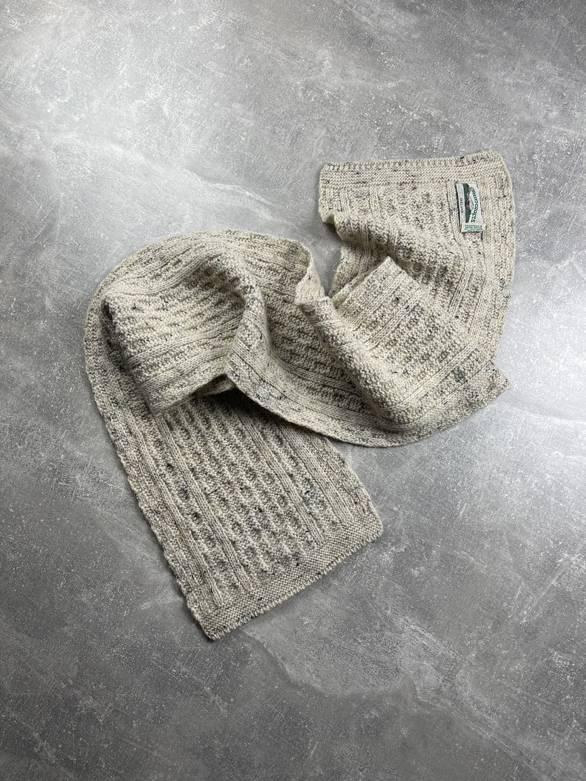 Aran Crafts Aran Crafts Traditional Irish Wool Cable Knit Scarf Oatmeal Size ONE SIZE - 1 Thumbnail