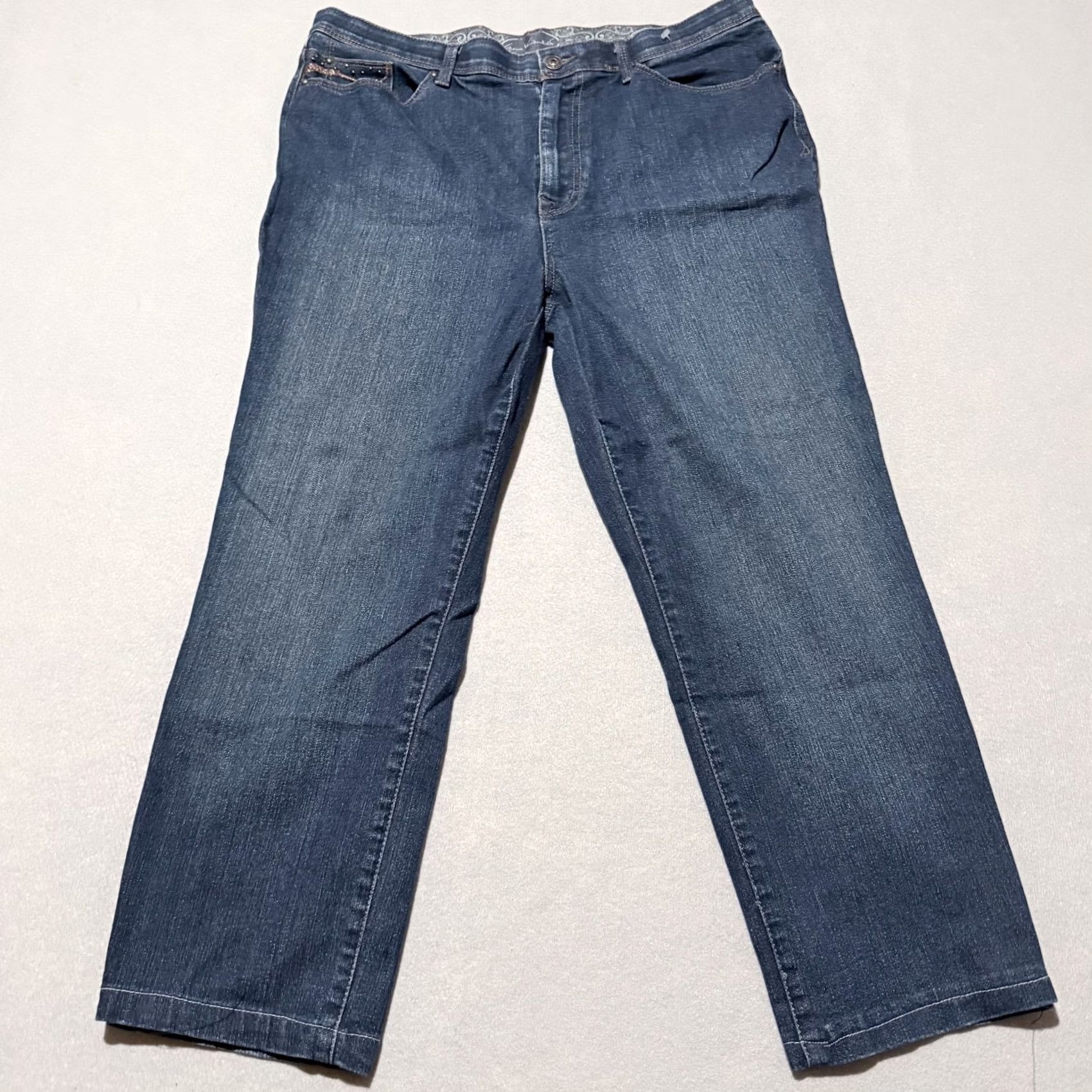 Gloria Vanderbilt Gloria Vanderbilt Amanda Jeans Womens Blue Beaded Pocket High Rise Straight 18 Size 40" / US 18 - 2 Thumbnail
