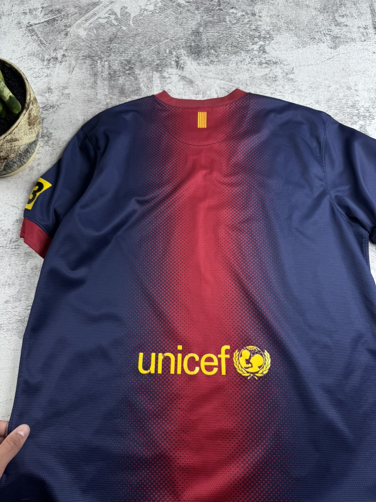 Nike BARCELONA FC 2012 2013 Home Vintage Nike Soccer Football Football Shirt Jersey Size US L / EU 52-54 / 3 - 14 Thumbnail
