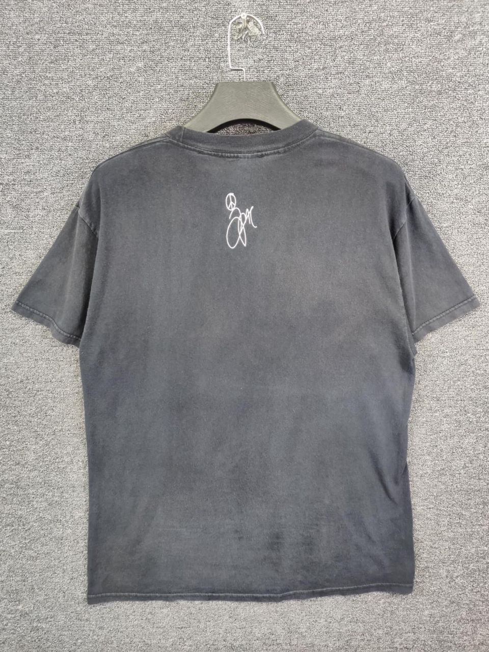 Rap Tees Vintage Tupac Shakur Overprint Rap Tee Tshirt Size US L / EU 52-54 / 3 - 4 Thumbnail