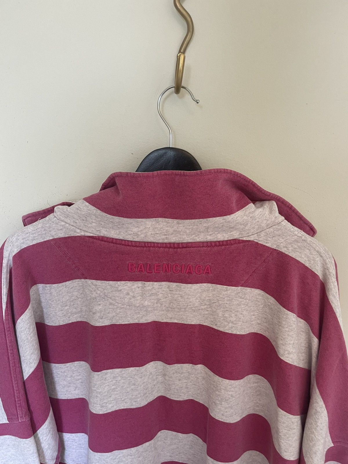 Balenciaga Balenciaga pink striped sweatshirt (playboi carti grail) Size US L / EU 52-54 / 3 - 6 Thumbnail