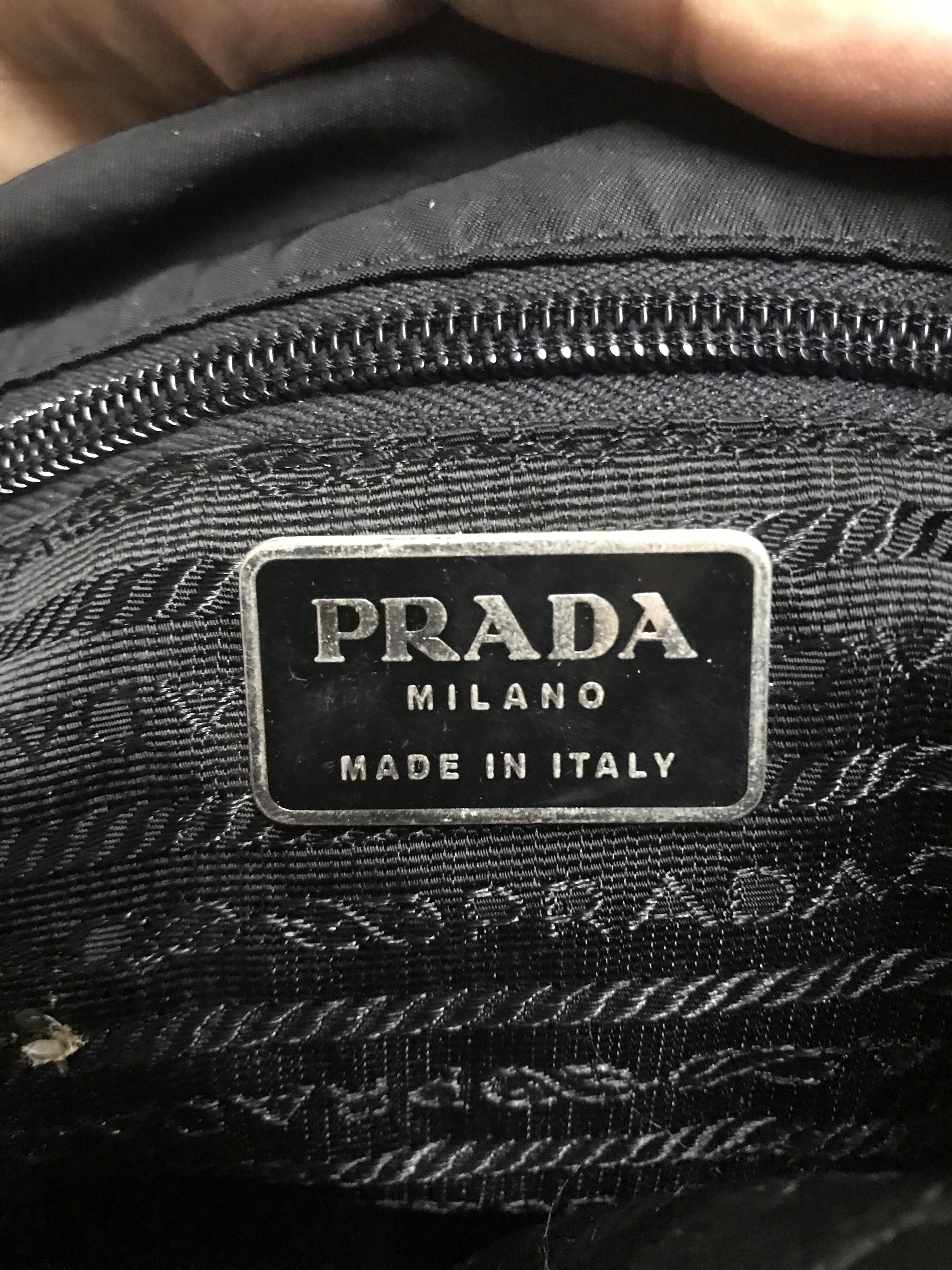 Prada Vintage Prada Black Shoulder Size ONE SIZE - 10 Thumbnail