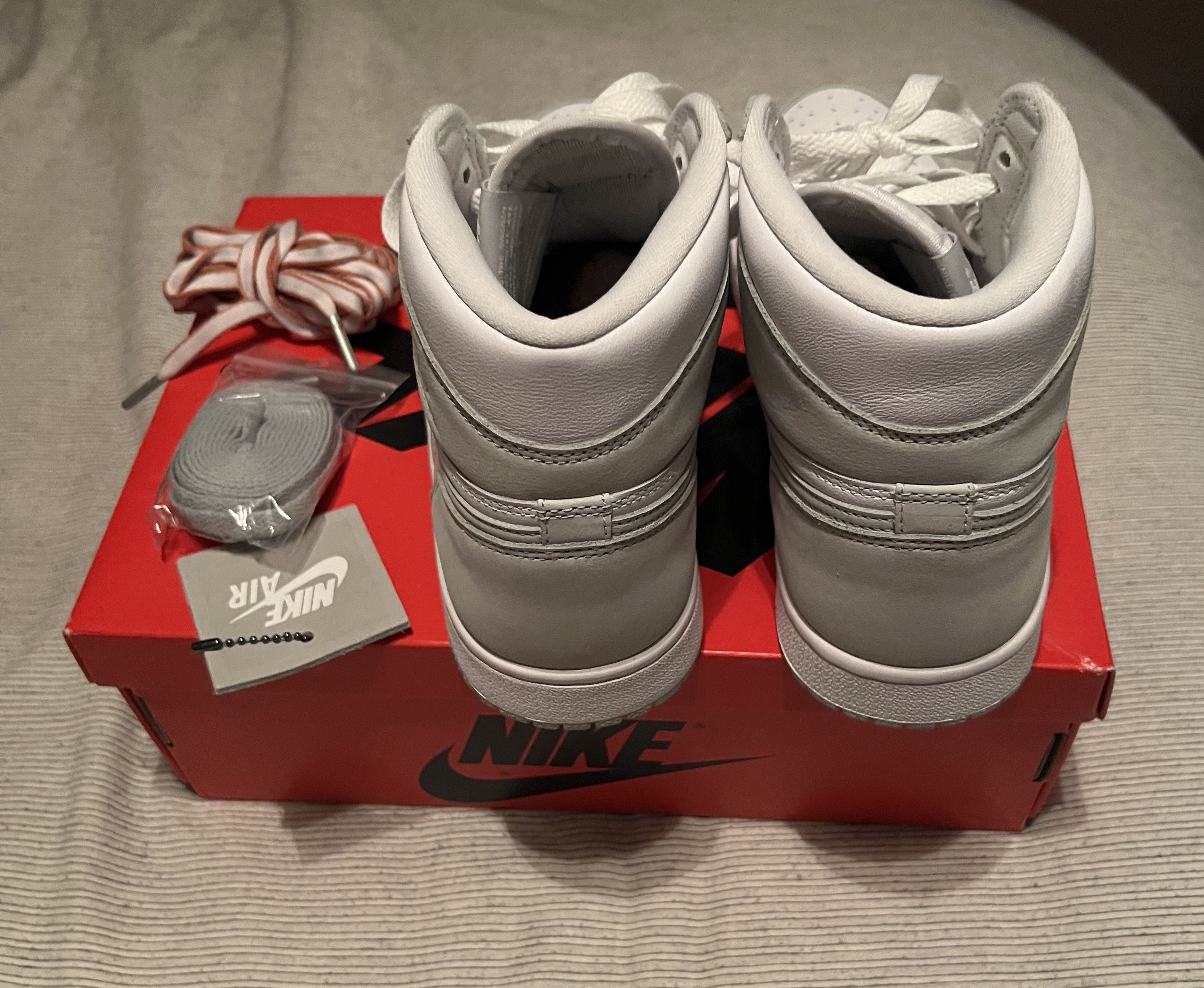 Nike Air Jordan 1 Retro High OG ‘Seafoam’ Size US 8.5 / IT 38.5 - 7 Thumbnail
