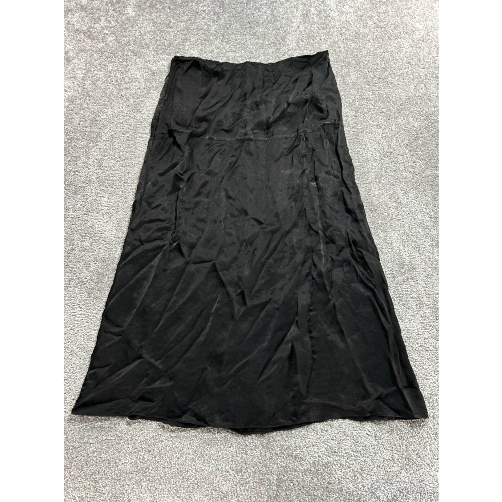 Everlane Everlane Midi Skirt Womens 16 Black Hammered Satin Back Zip Classic Wear Size 38" / US 16 / IT 52 - 2 Thumbnail