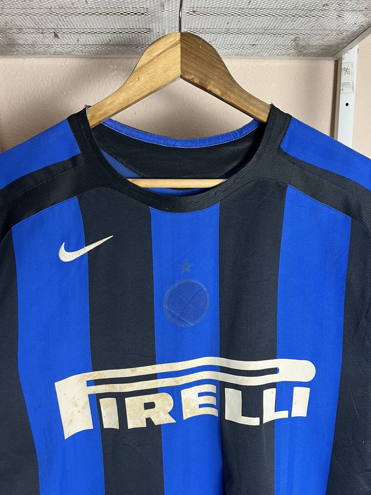 Nike Vintage Nike Inter Milan 2005/06 Home Jersey LUIS FIGO #7 Size US M / EU 48-50 / 2 - 2 Thumbnail
