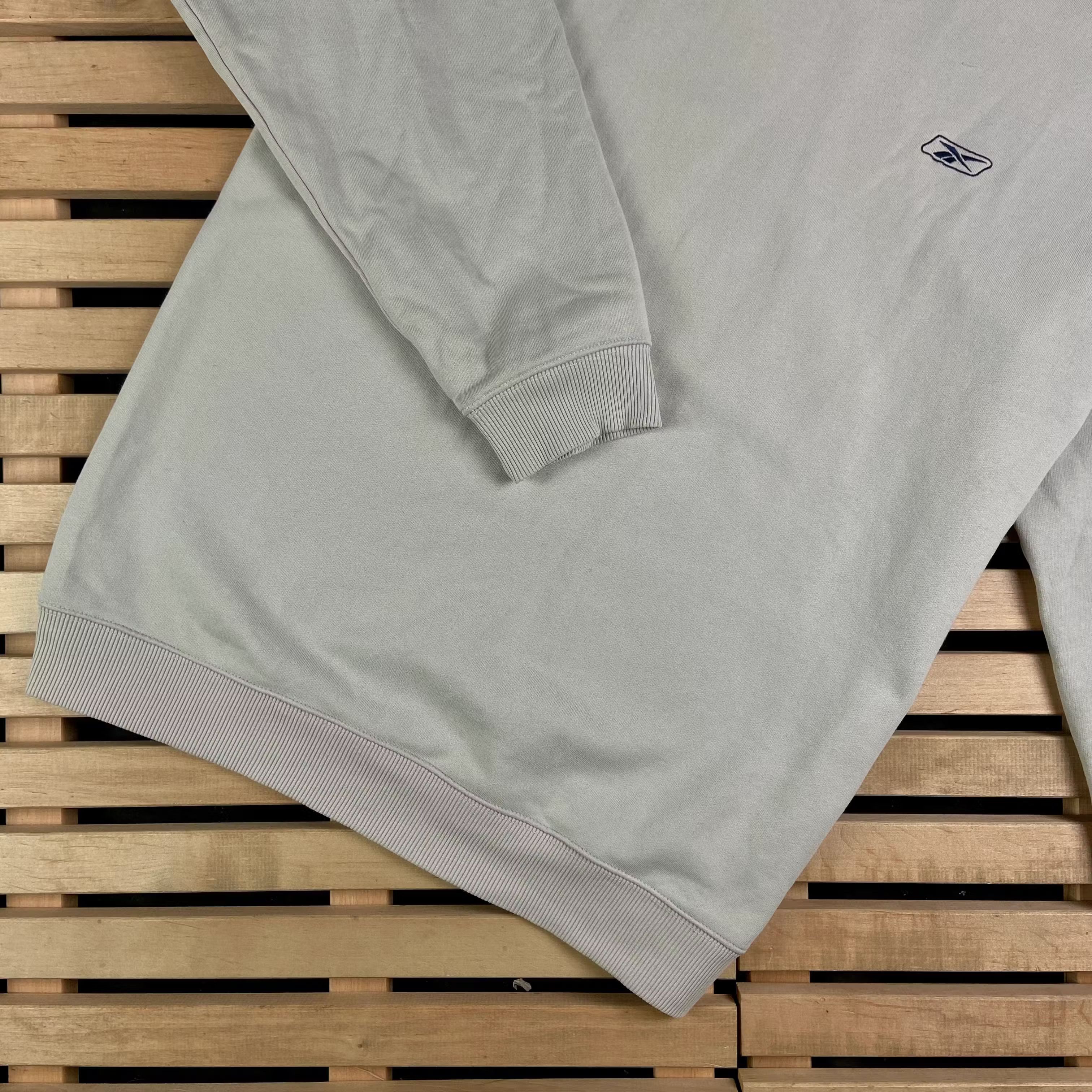 Reebok × Vintage Mens Sweatshirt Reebok Vintage Size L Size US L / EU 52-54 / 3 - 3 Thumbnail