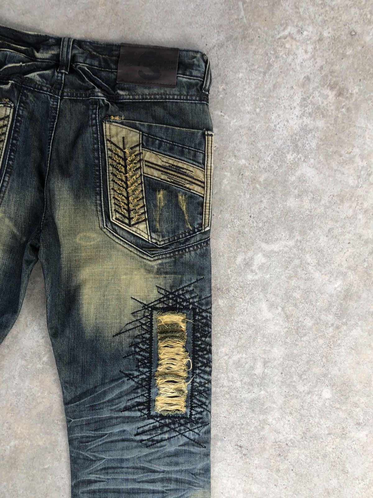 Who Decides War Japanese Kouyizu Distressed Jeans Patchwork Size US 32 / EU 48 - 10 Thumbnail
