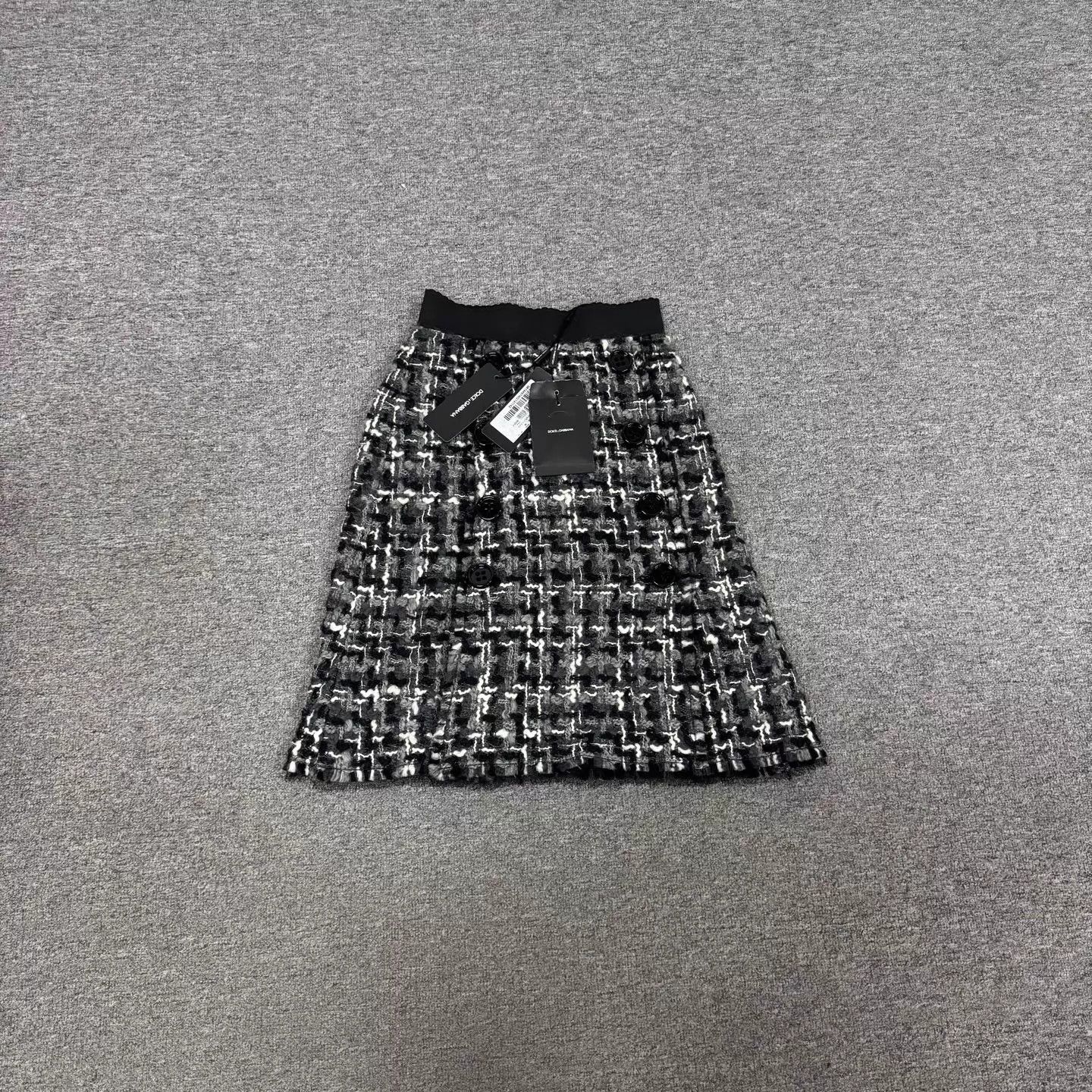 Dolce & Gabbana DG High-Waisted A-Line Skirt Black/White 36 Size 25" / US 0 / IT 36 - 1 Thumbnail