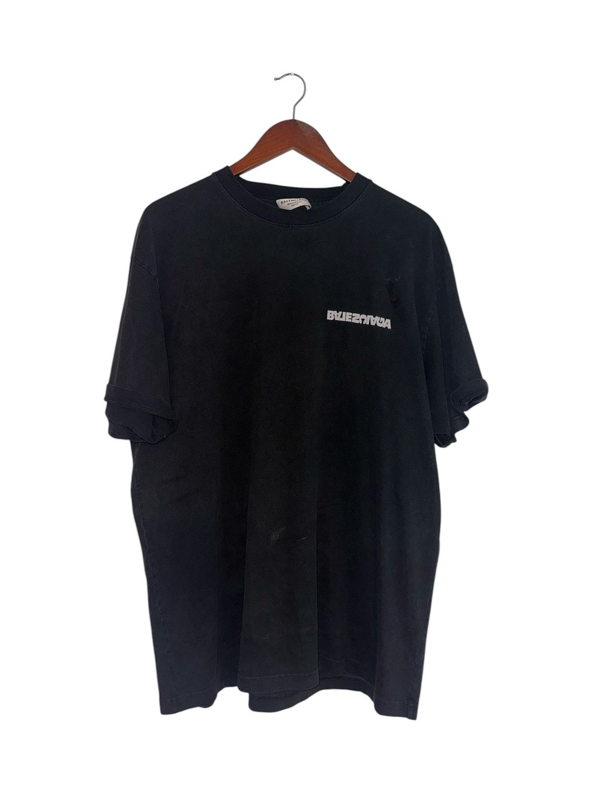 Balenciaga Balenciaga Turn Logo Short Sleeve Size US S / EU 44-46 / 1 - 2 Thumbnail