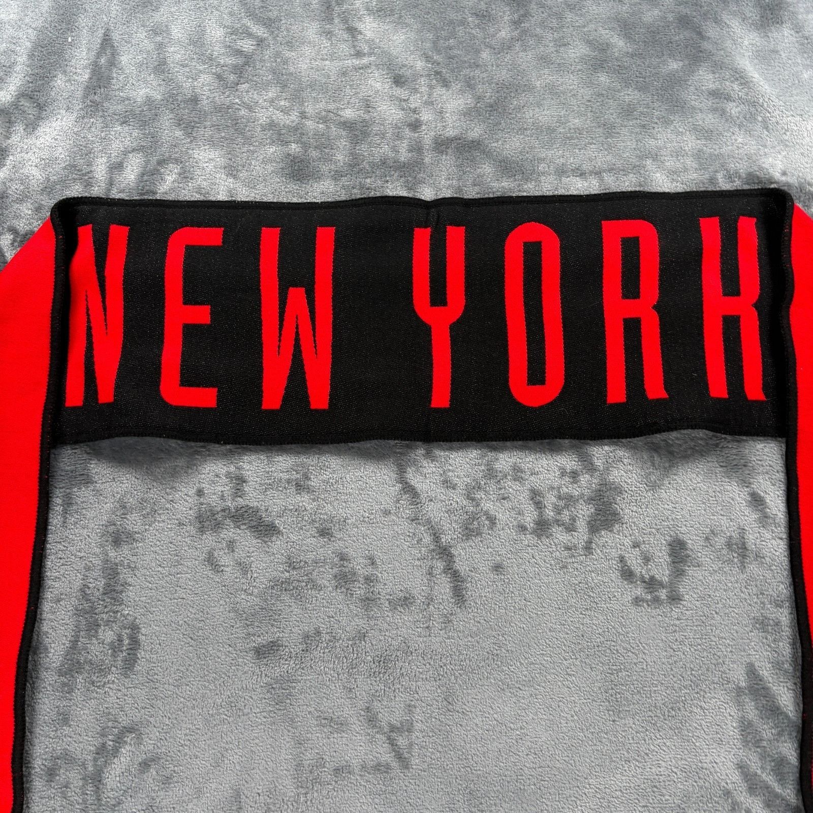 Other Red Bull New York Scarf Black Red MLS Soccer Knit NWT Fringe Size ONE SIZE - 7 Thumbnail