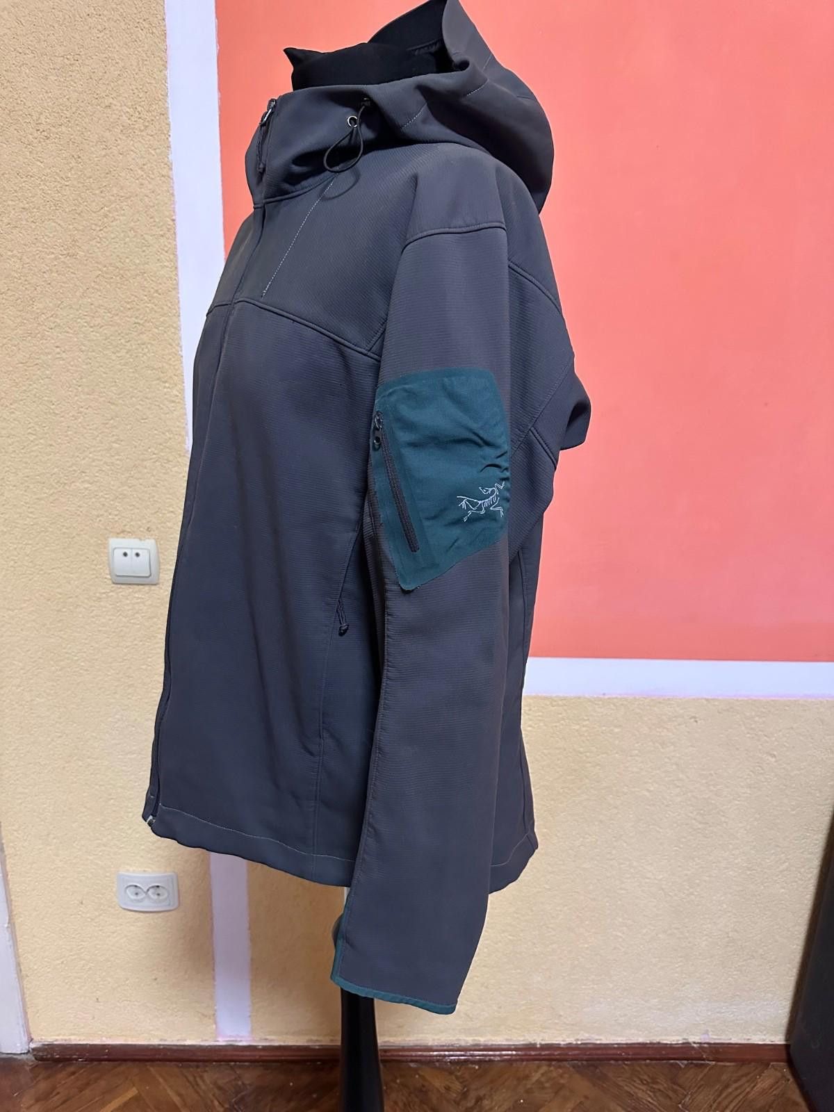 Arcteryx Epsilon SV Hoody Mens XL Outdoor Softshell Jacket